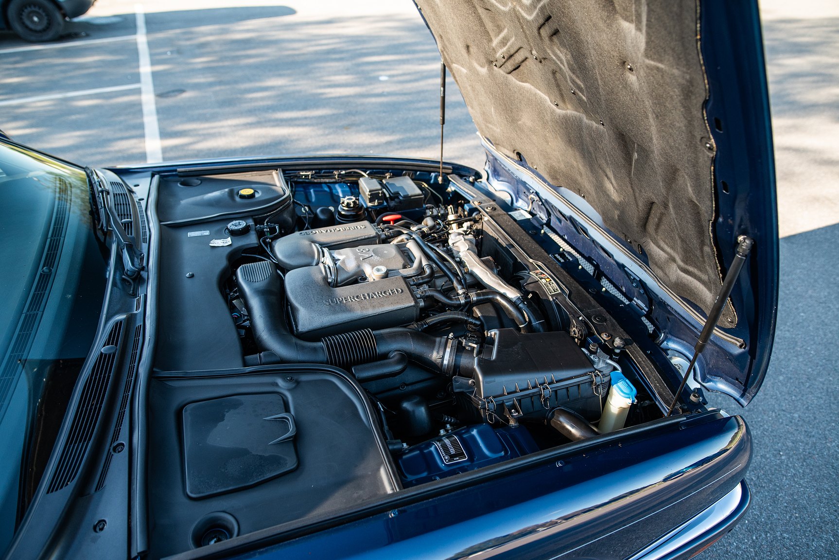 Image of 2001 Jaguar XJR mechanics