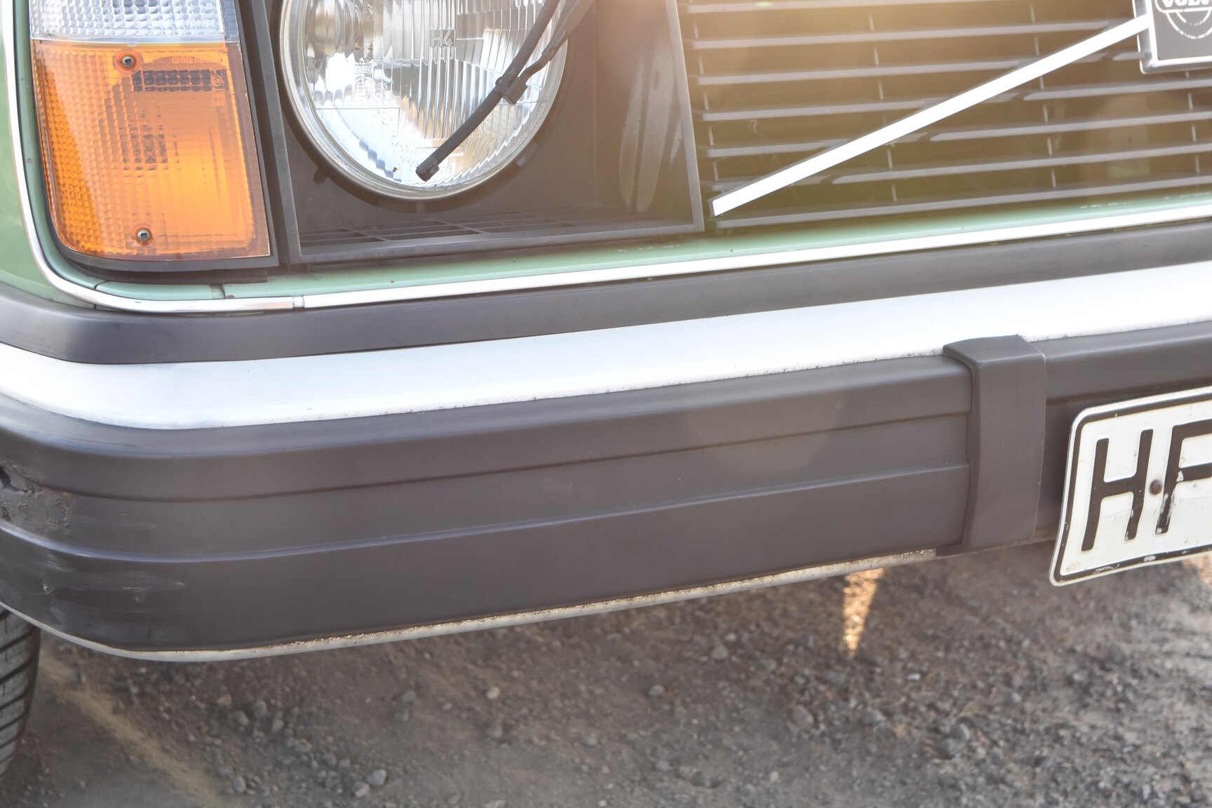 Exteriörbild på 1975 Volvo 242
