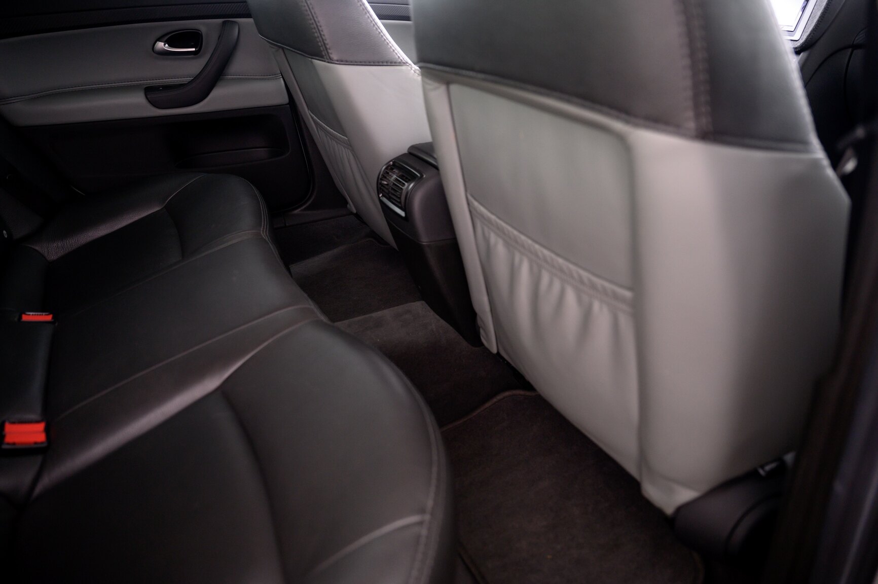 Interior image of 2008 SAAB 9-3 Aero SportSedan Silver Beast SFRO
