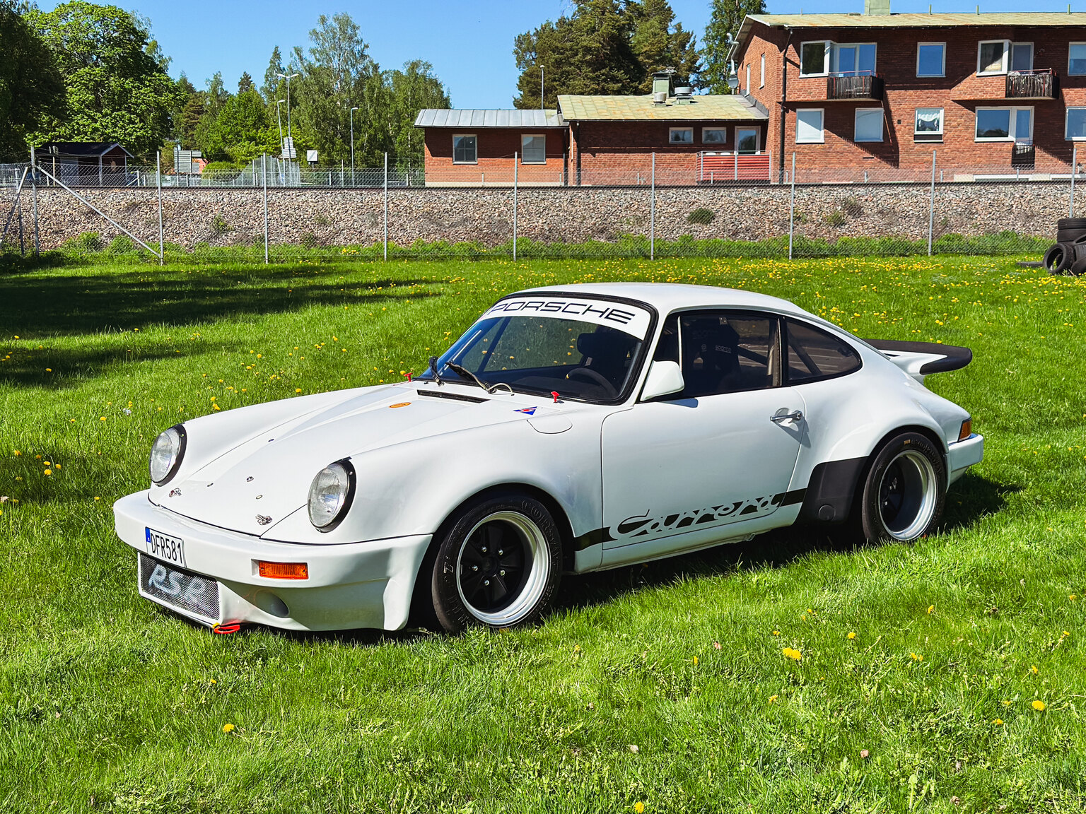 Aussenfoto 1971 Porsche 911 RSR Tribute