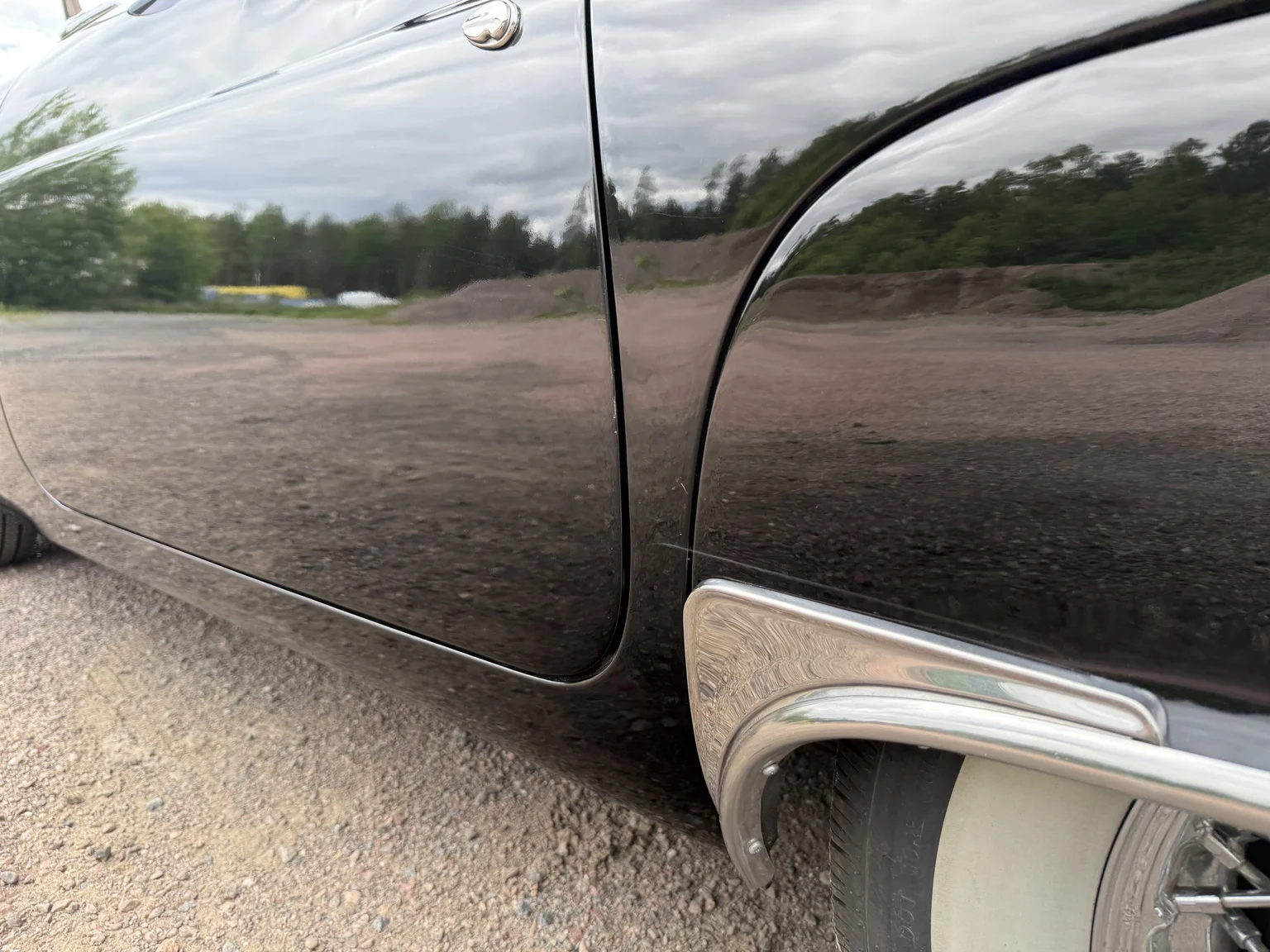 Exteriörbild på 1957 Ford Thunderbird (75)