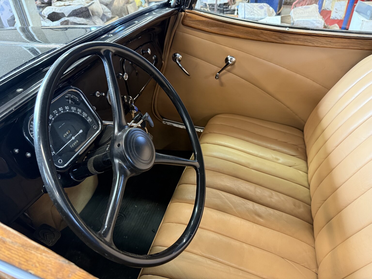 Interiörbild 1939 Citroën Berline 11 Sport Convertible