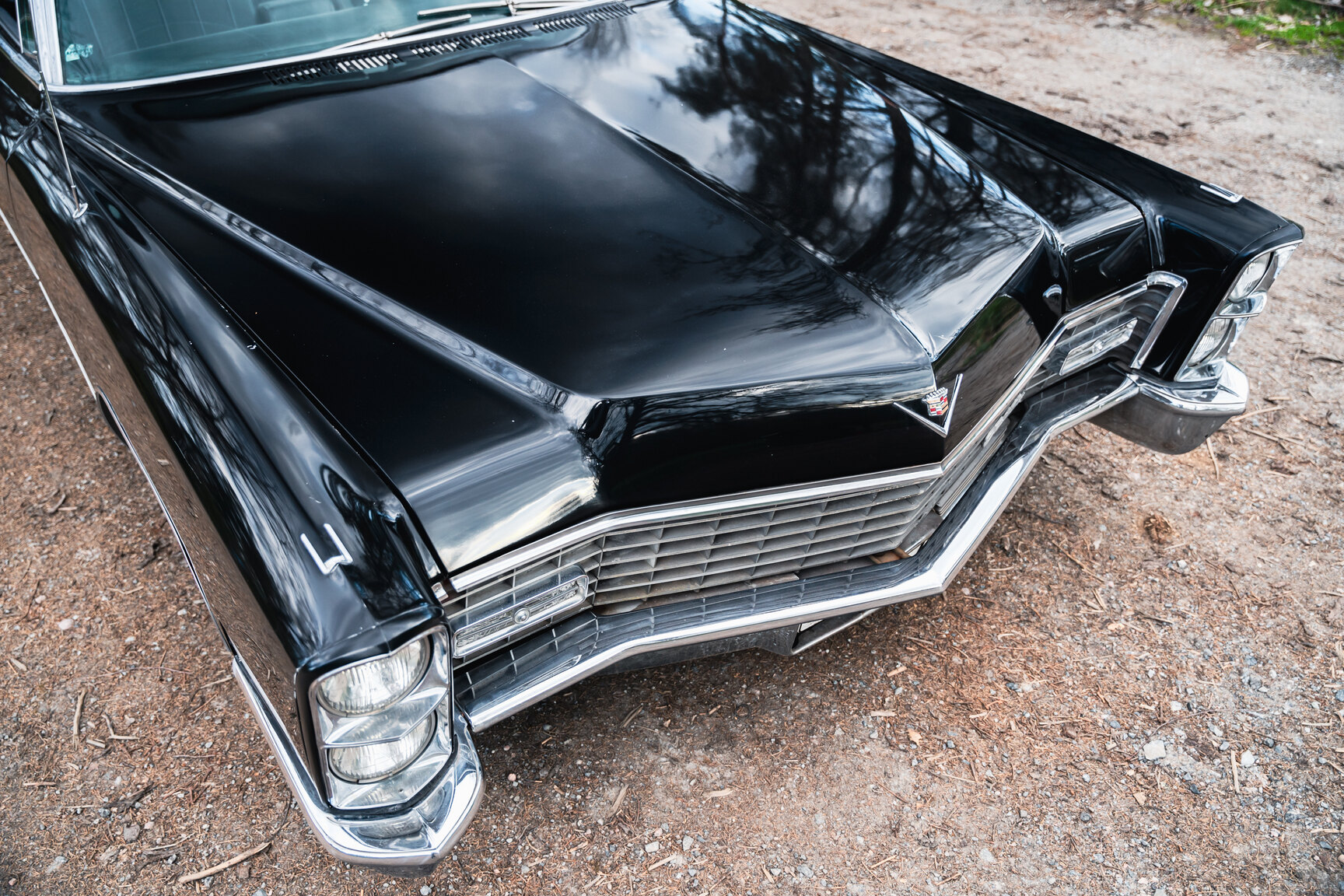 Exterior image of 1968 Cadillac De Ville Convertible