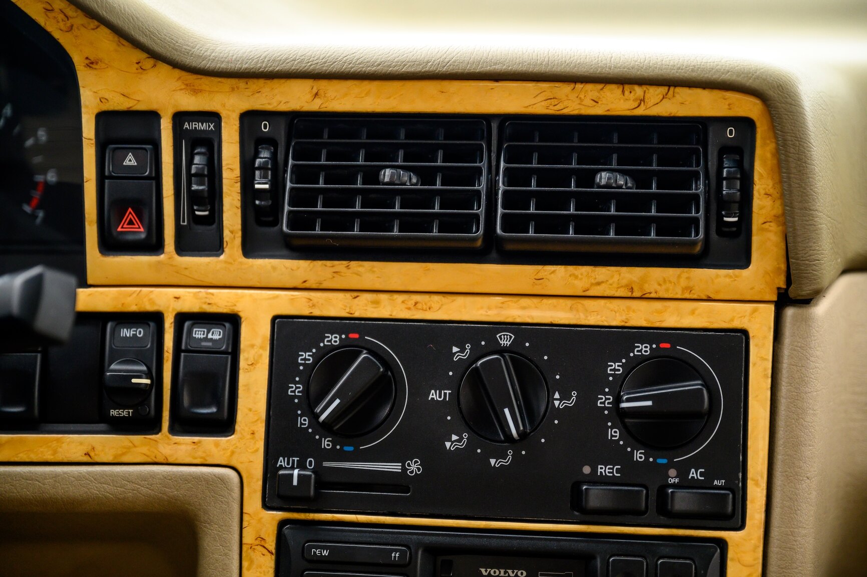Interiörbild 1996 Volvo 850 R