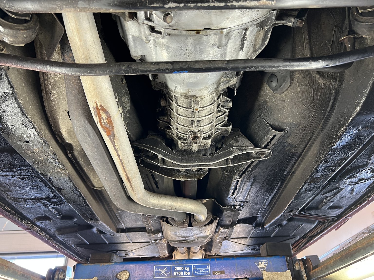 Image of 1984 BMW 635CSi mechanics