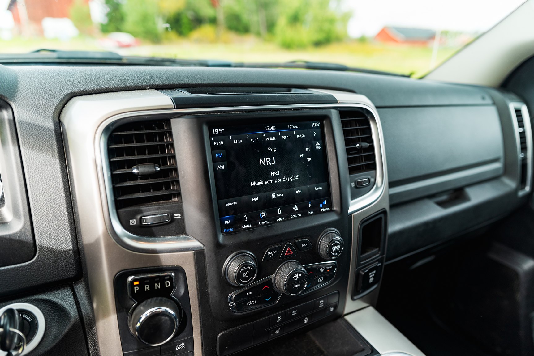 Interior image of 2019 Dodge Ram 1500 Classic Crew Cab 5.7 V8 HEMI 