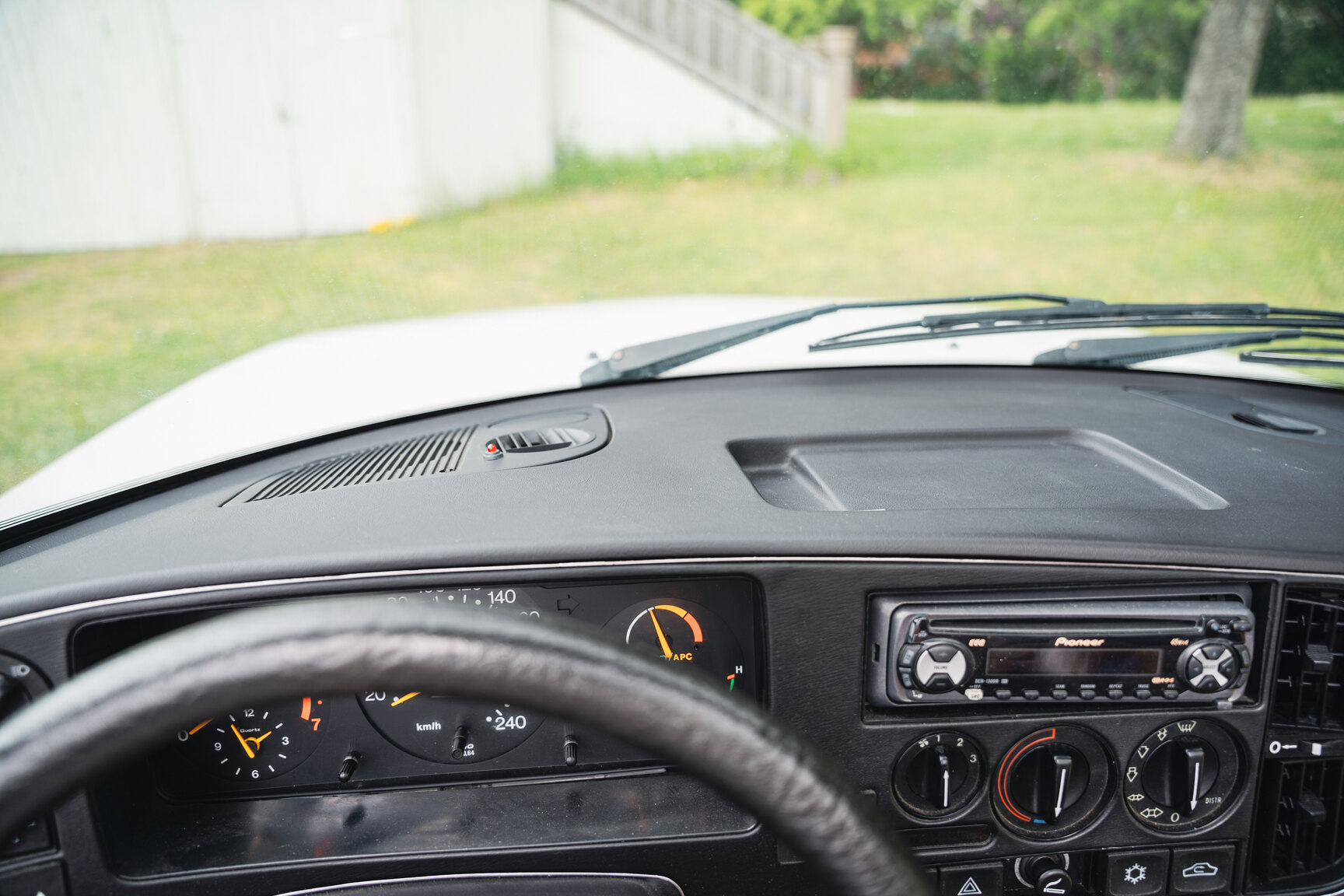 Interior image of 1987 Saab 900 Turbo Convertible