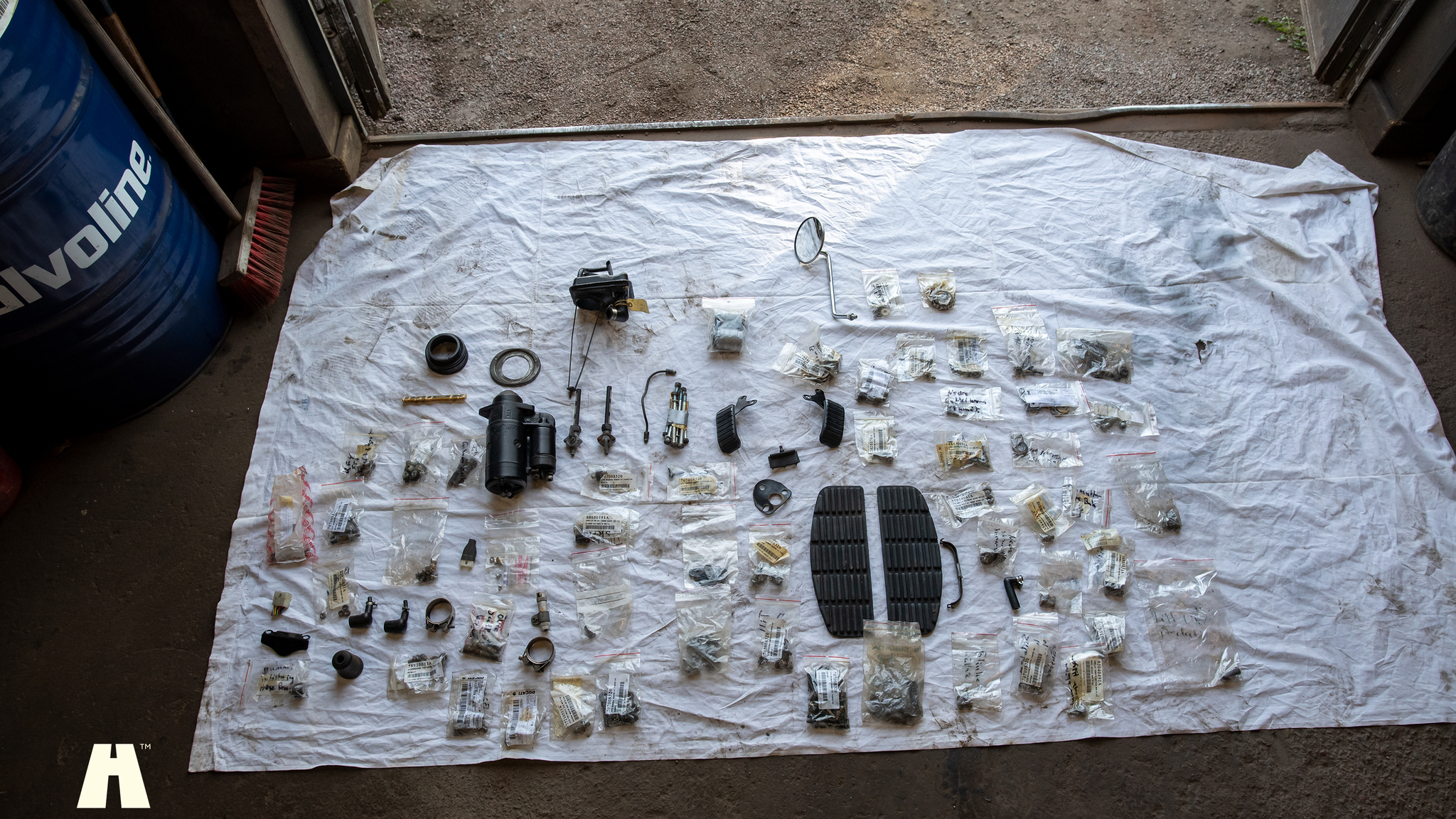 Image of 1978 Moto Guzzi 850 T3 California mechanics (45)