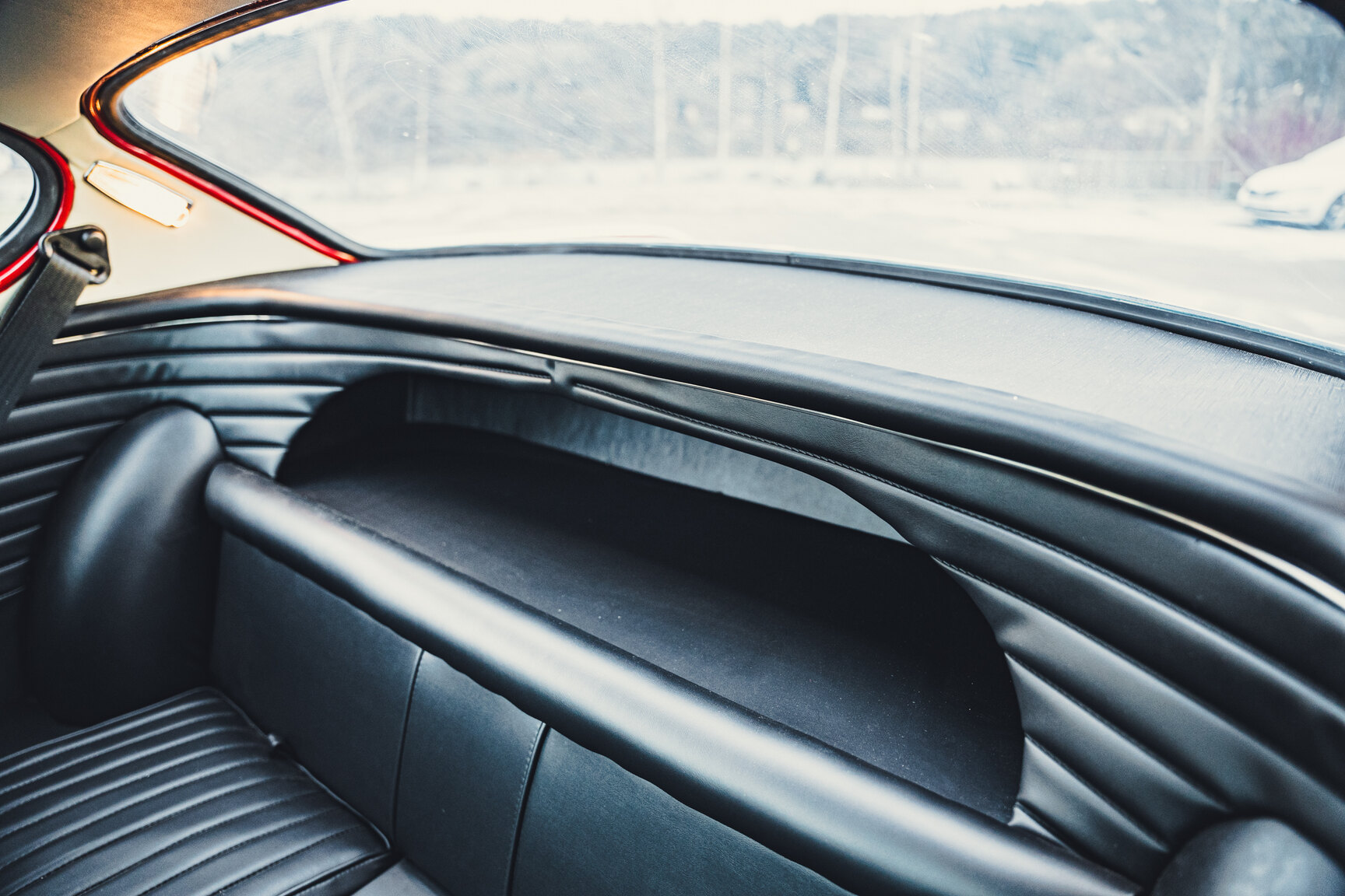 Interior image of 1963 Volvo P1800 S