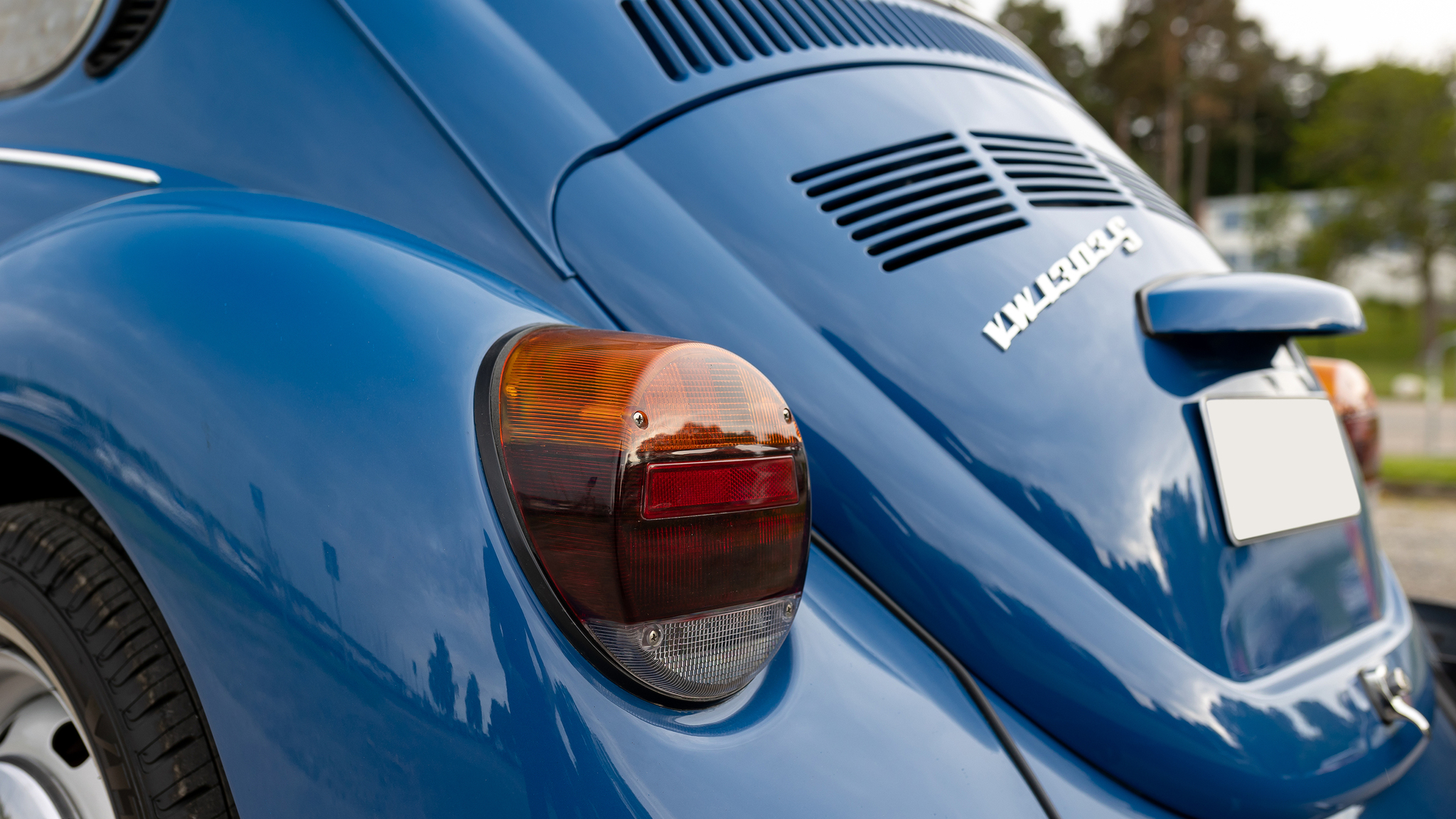 Exterior image of 1973 Volkswagen Beetle 1303S 1600 (12)