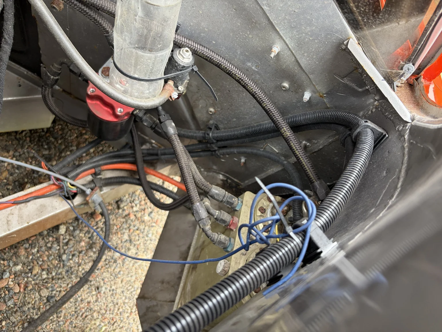 Image of 1972 De Tomaso Pantera LS Restomod mechanics (12)