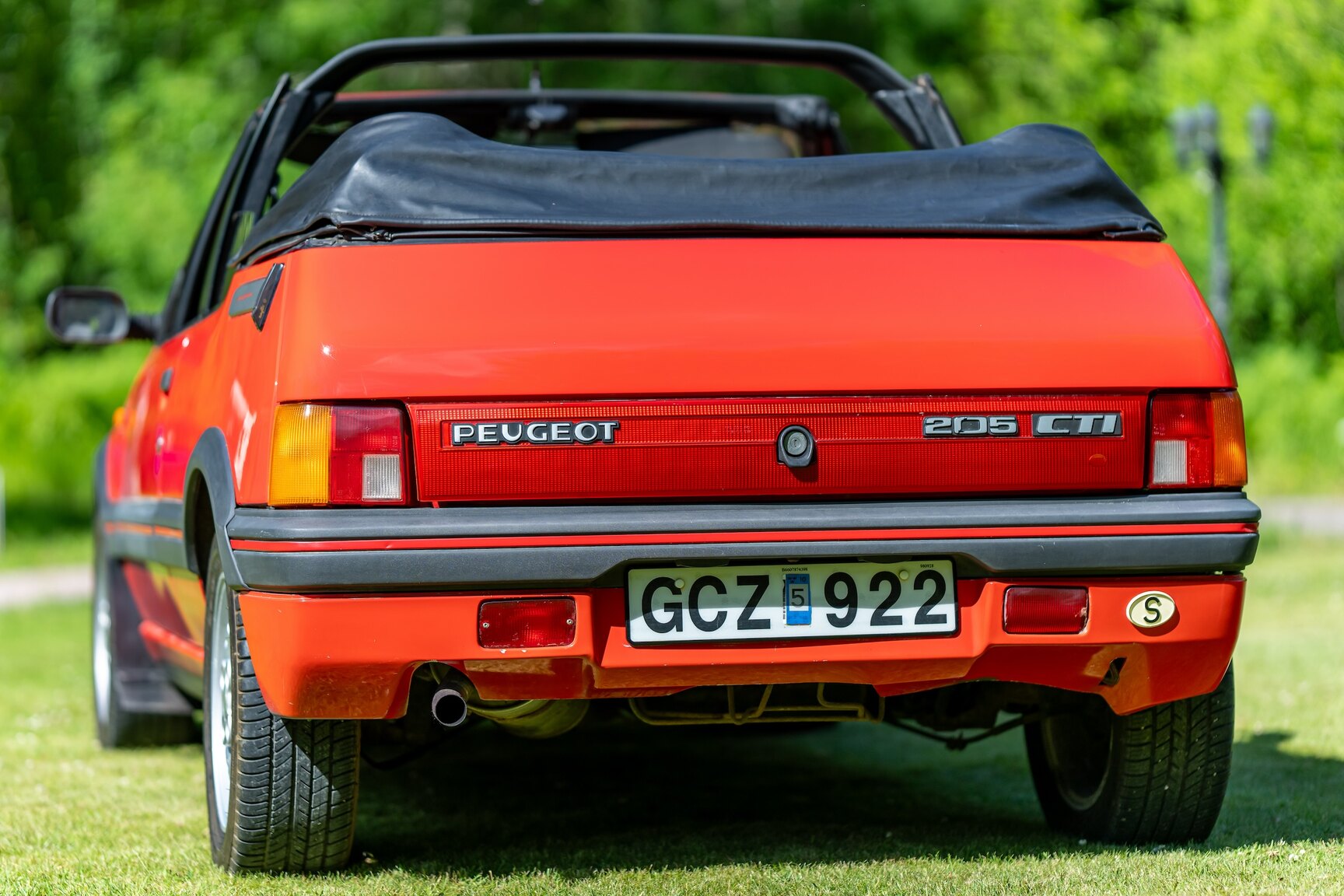 Exterior image of 1987 Peugeot 205 CTI 1.6