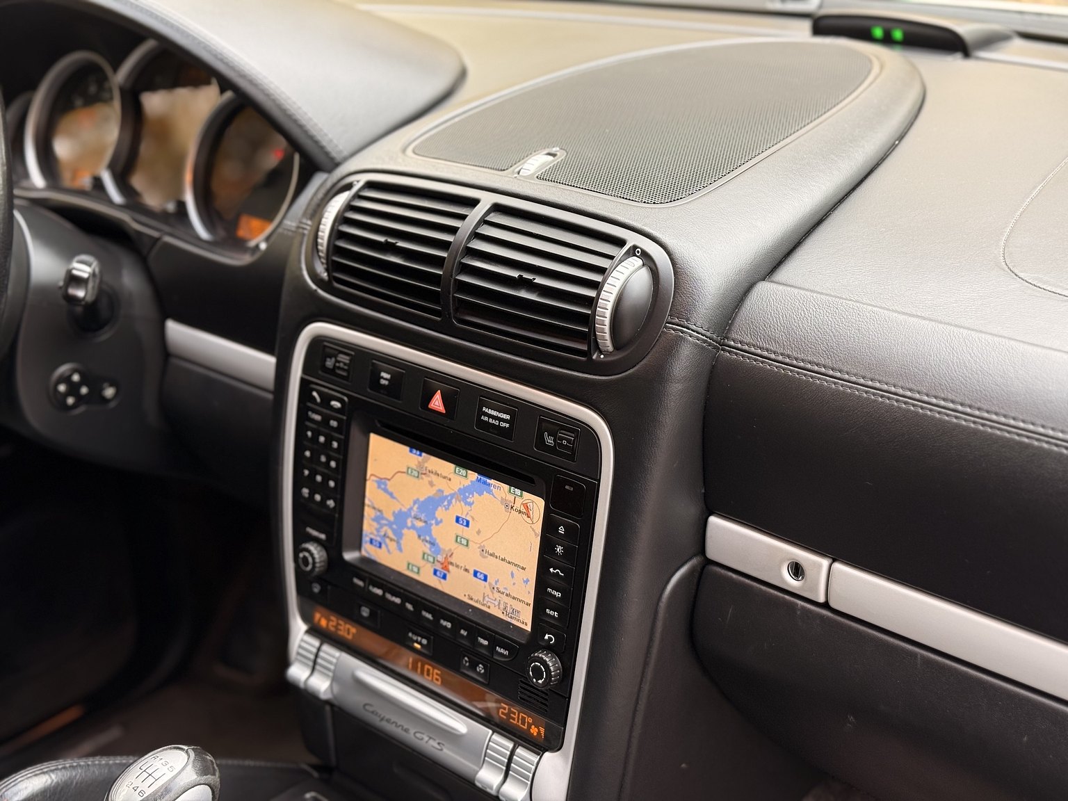 Interior image of 2008 Porsche Cayenne GTS 6-växlad Manuell