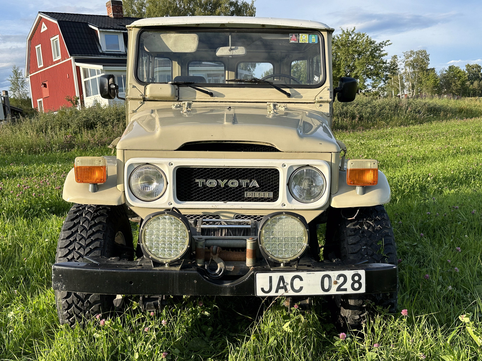 Exteriörbild på 1985 Toyota Land Cruiser BJ 42