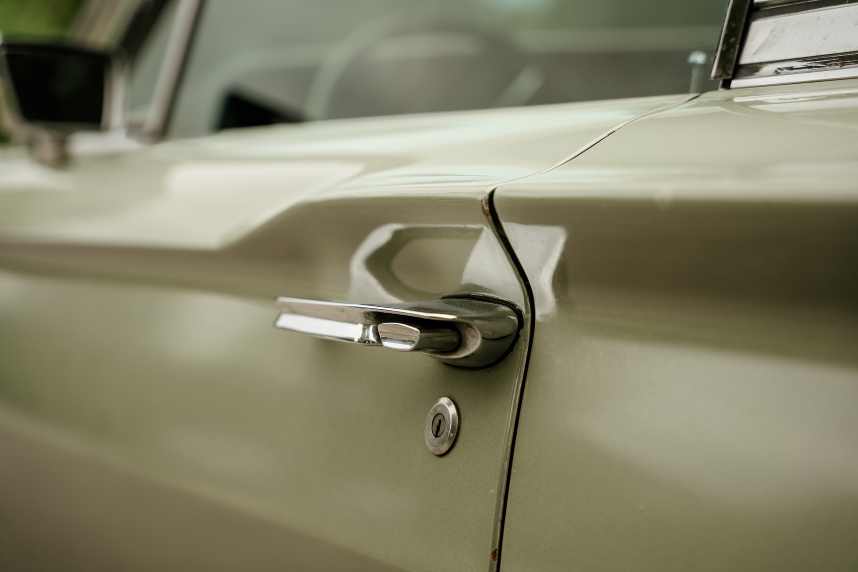 Exteriörbild på 1966 Ford Thunderbird 6.4 Landou Limited Edition
