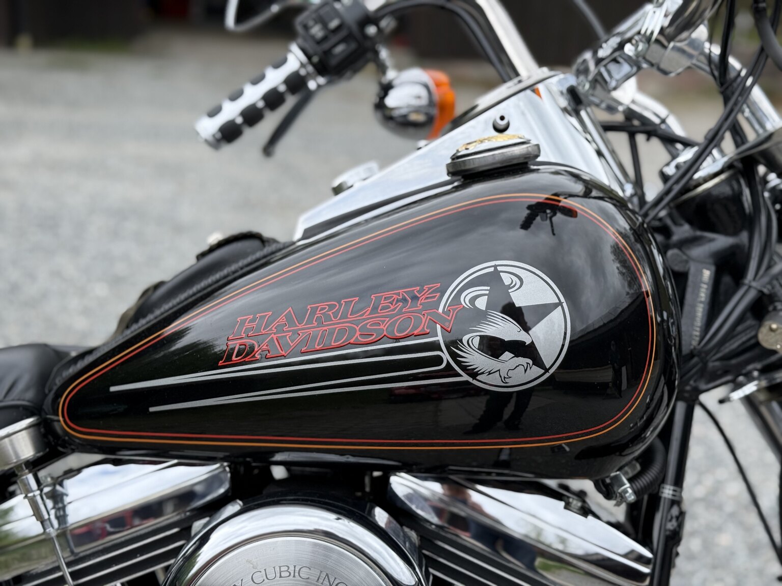 Exterior image of 1992 Harley-Davidson FXSTC