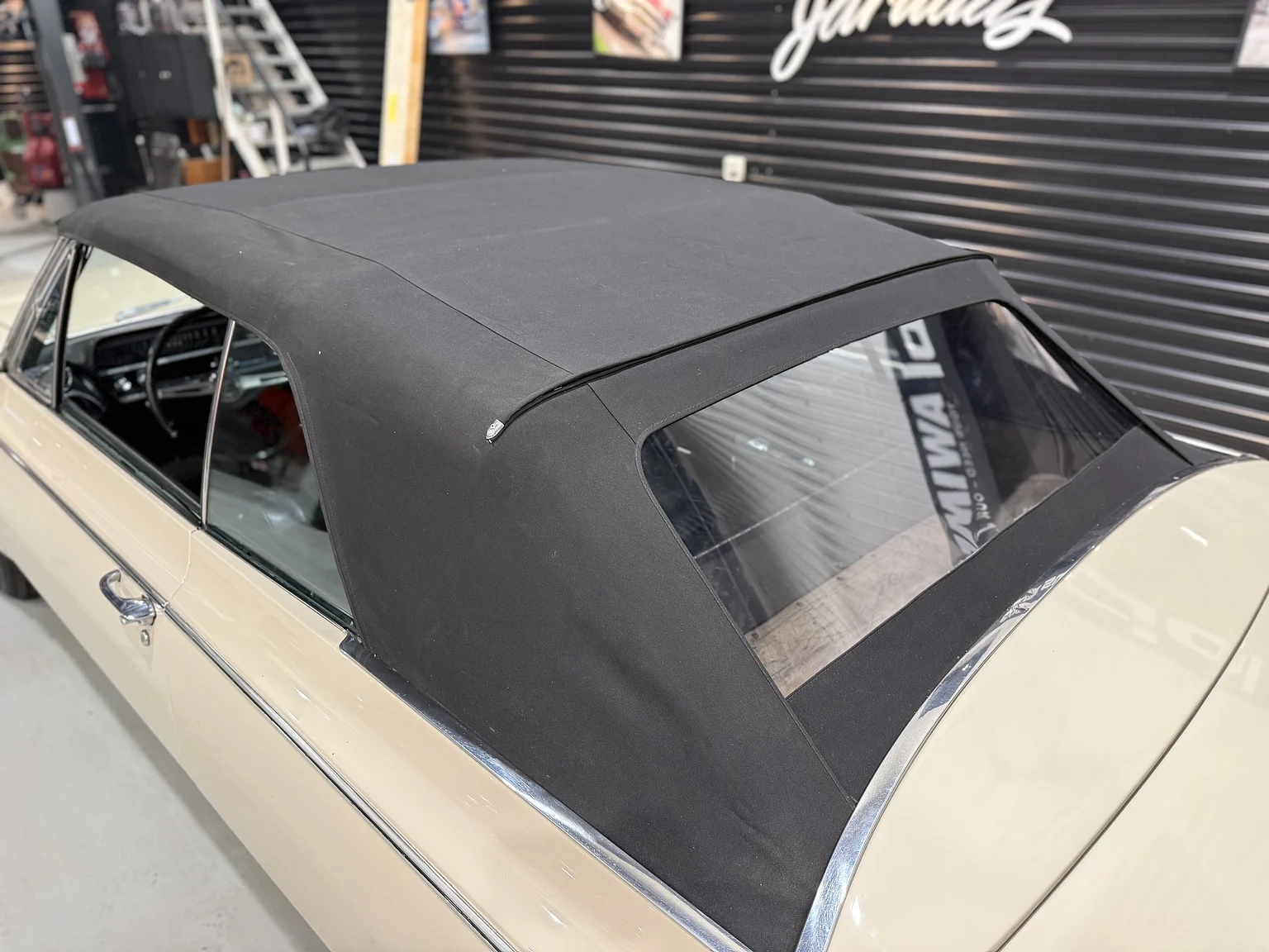 Exterior image of 1964 Oldsmobile Cutlass Convertible (40)