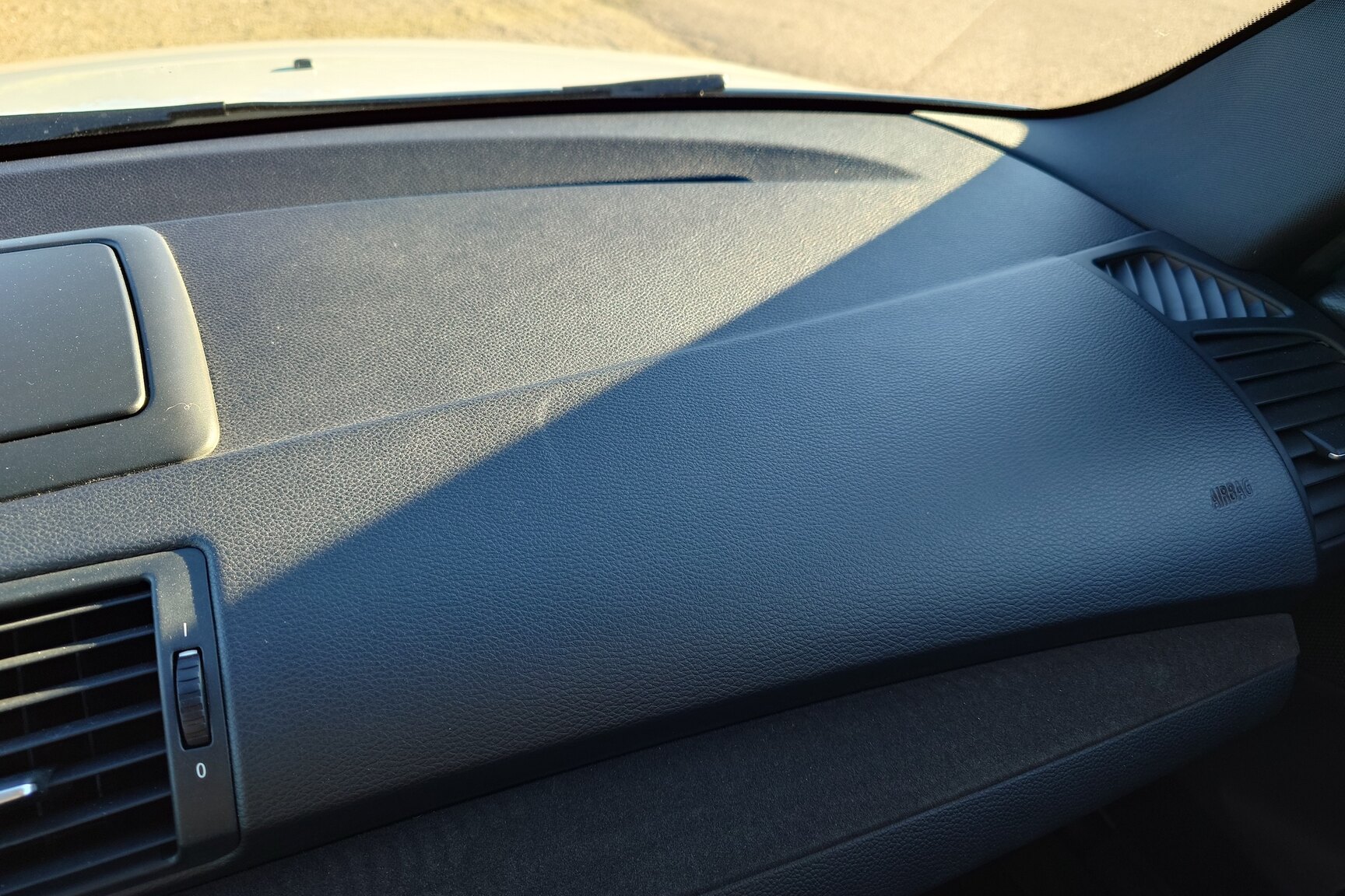 Interiörbild 2011 BMW 135i Coupé 