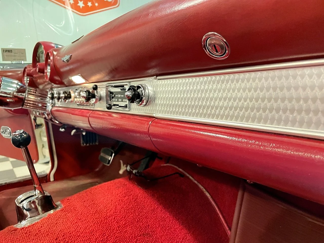 Bild von 1956 Ford Thunderbird (34)