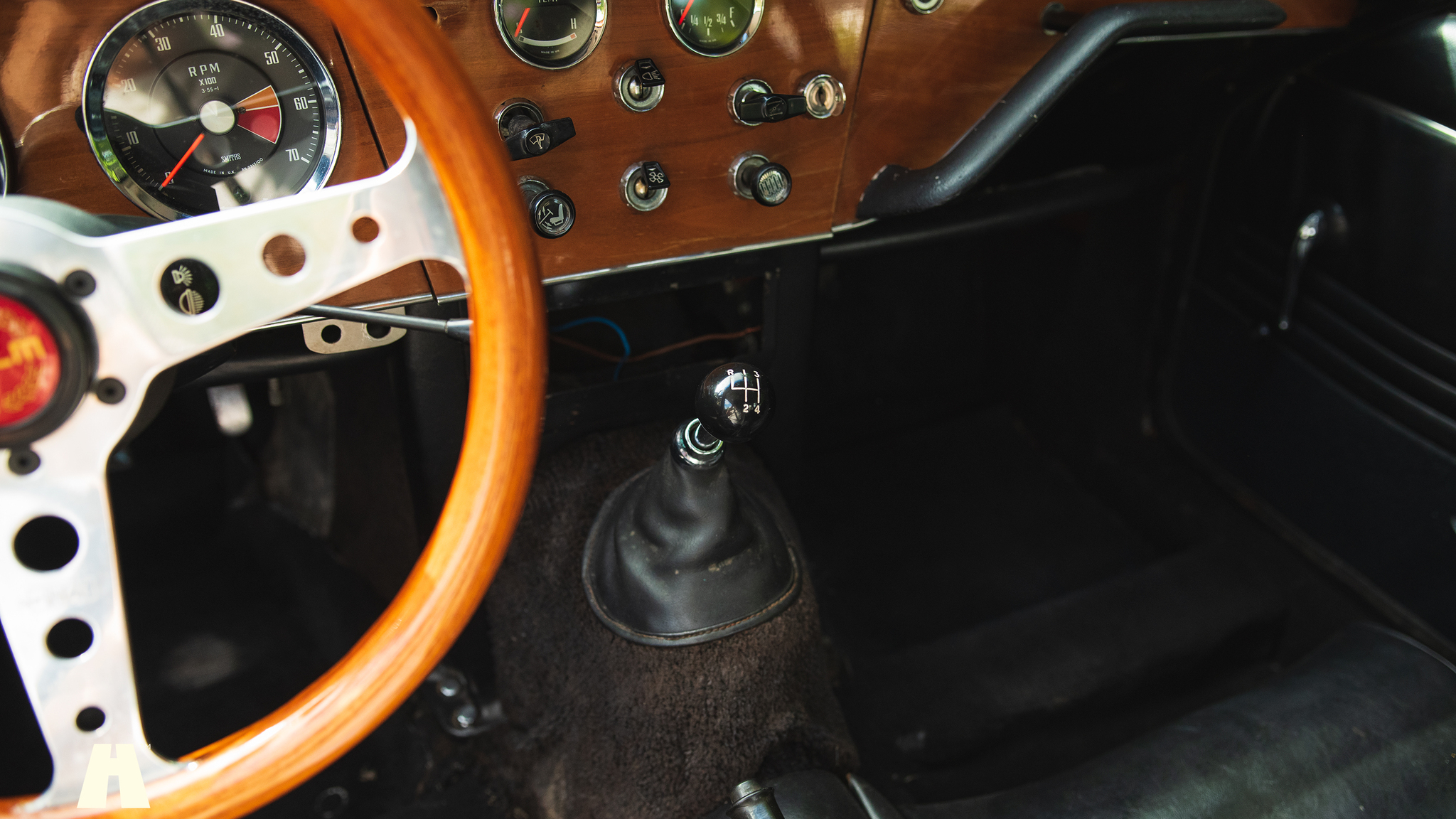 Interior image of 1967 Triumph GT6