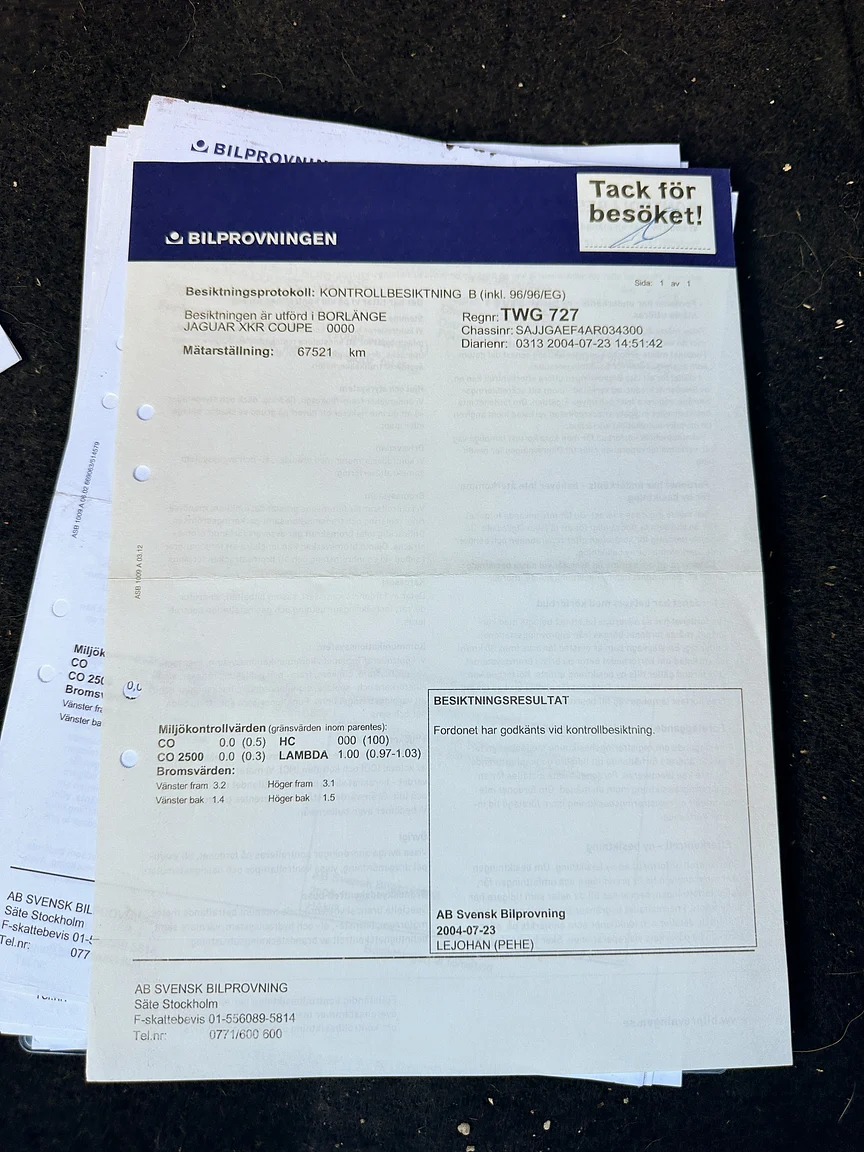 Documentation for 1999 Jaguar XKR - NO RESERVE (40)
