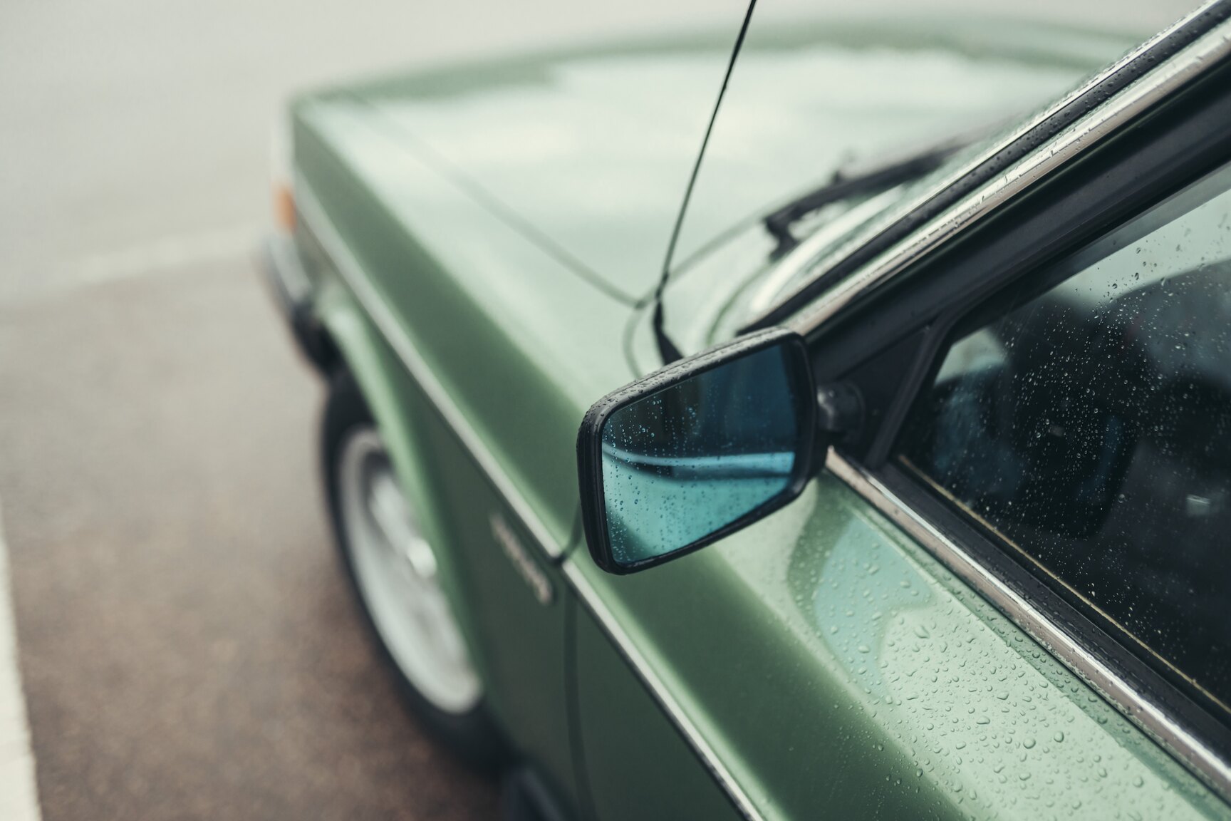 Exteriörbild på 1981 Volvo 244