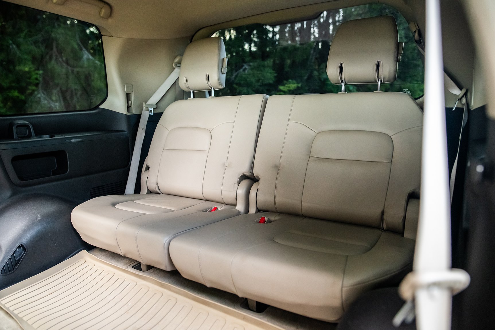 Interior image of 2008 Toyota Land Cruiser 4.5 4WD V8
