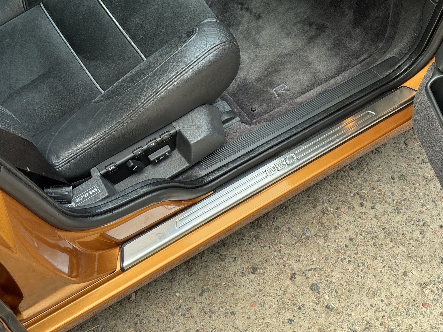 Interior image of 1996 Volvo 850 R