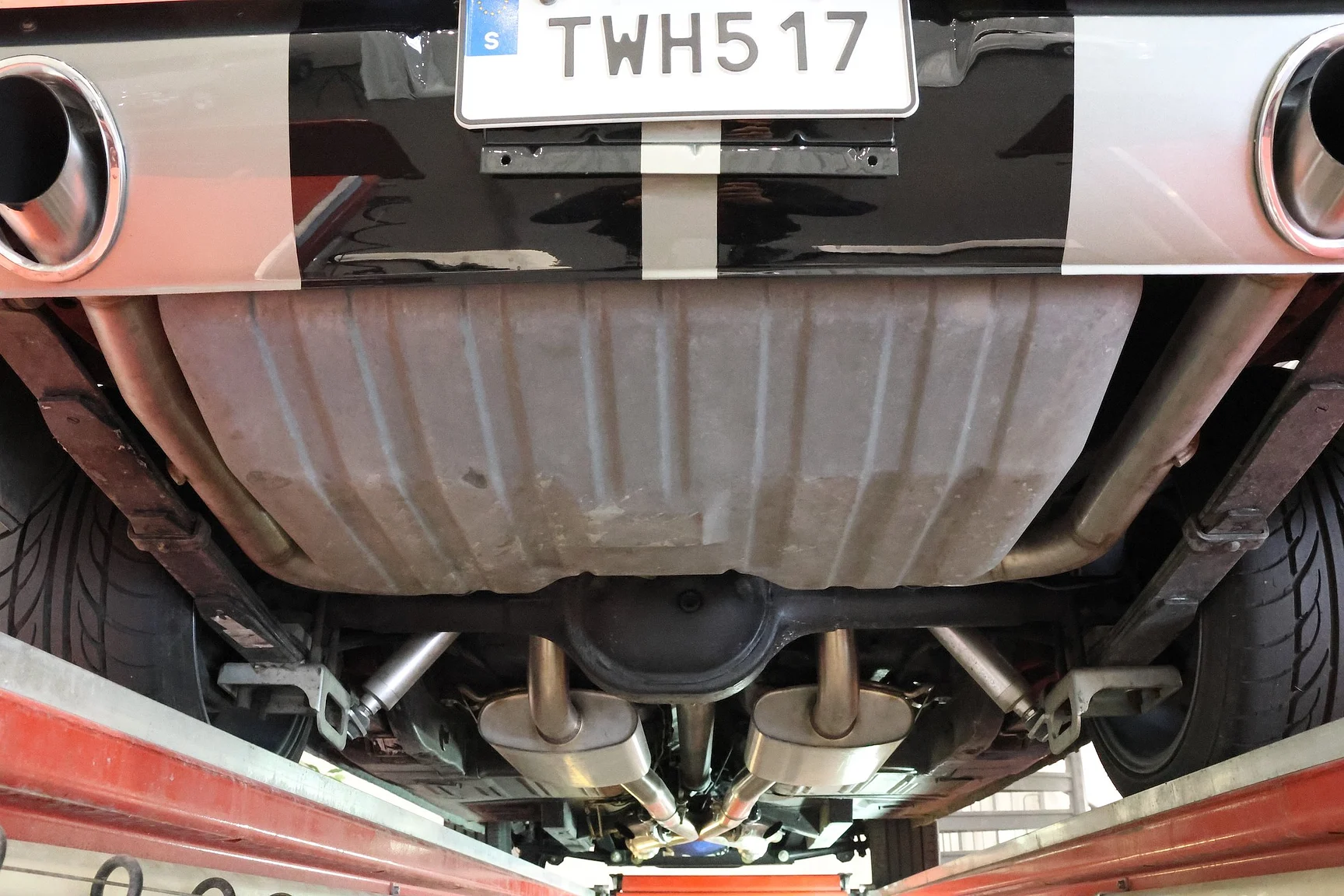 Image of 1965 Ford Mustang Fastback Restomod (22) mechanics