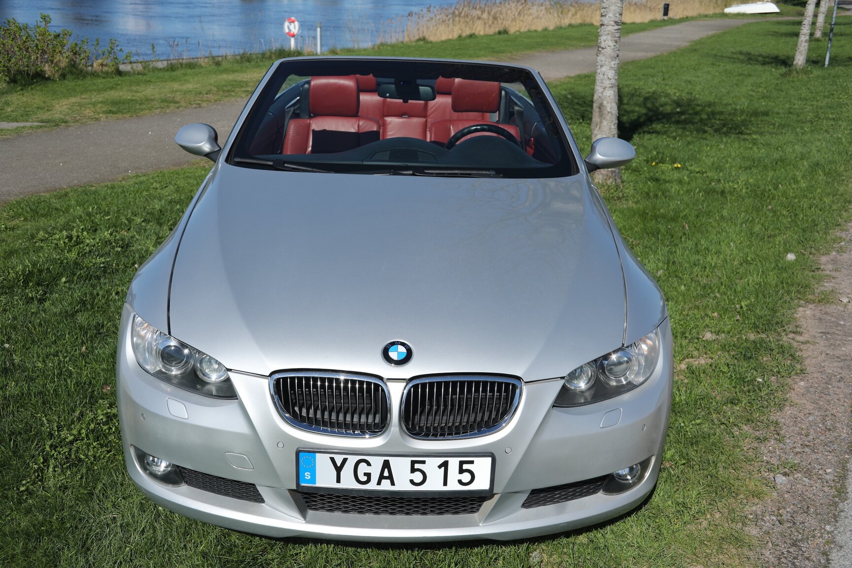 Exteriörbild på 2008 BMW 325D Cabriolet