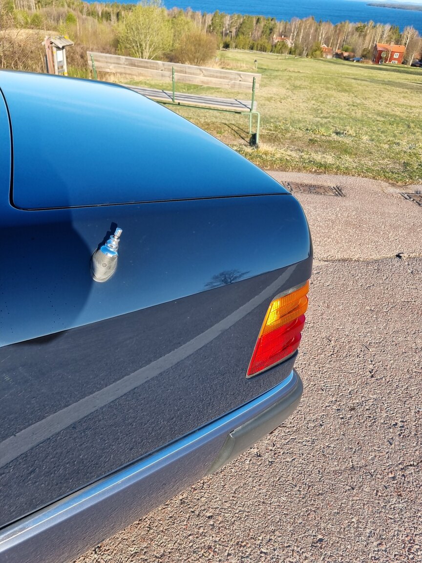 Exteriörbild på 1993 Mercedes-Benz 300 CE Cabriolet