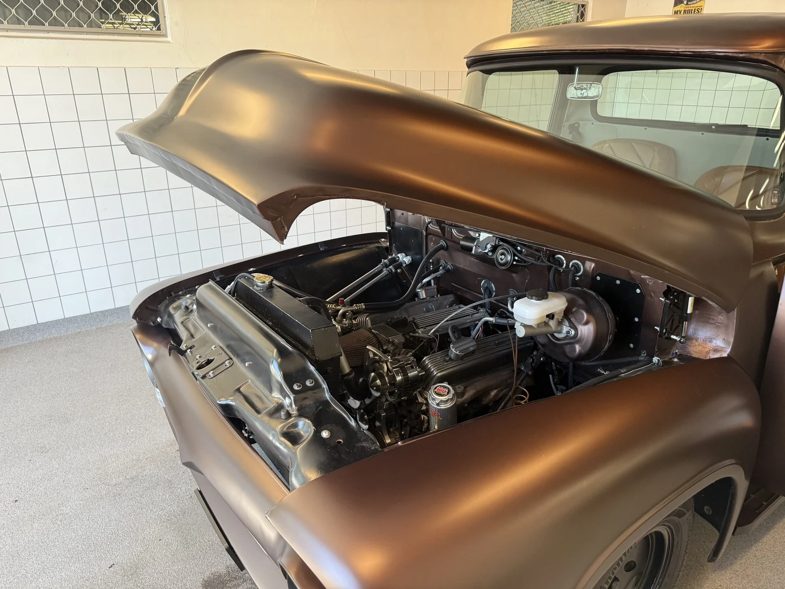 Image of 1956 Ford F-100 Restomod (47) mechanics
