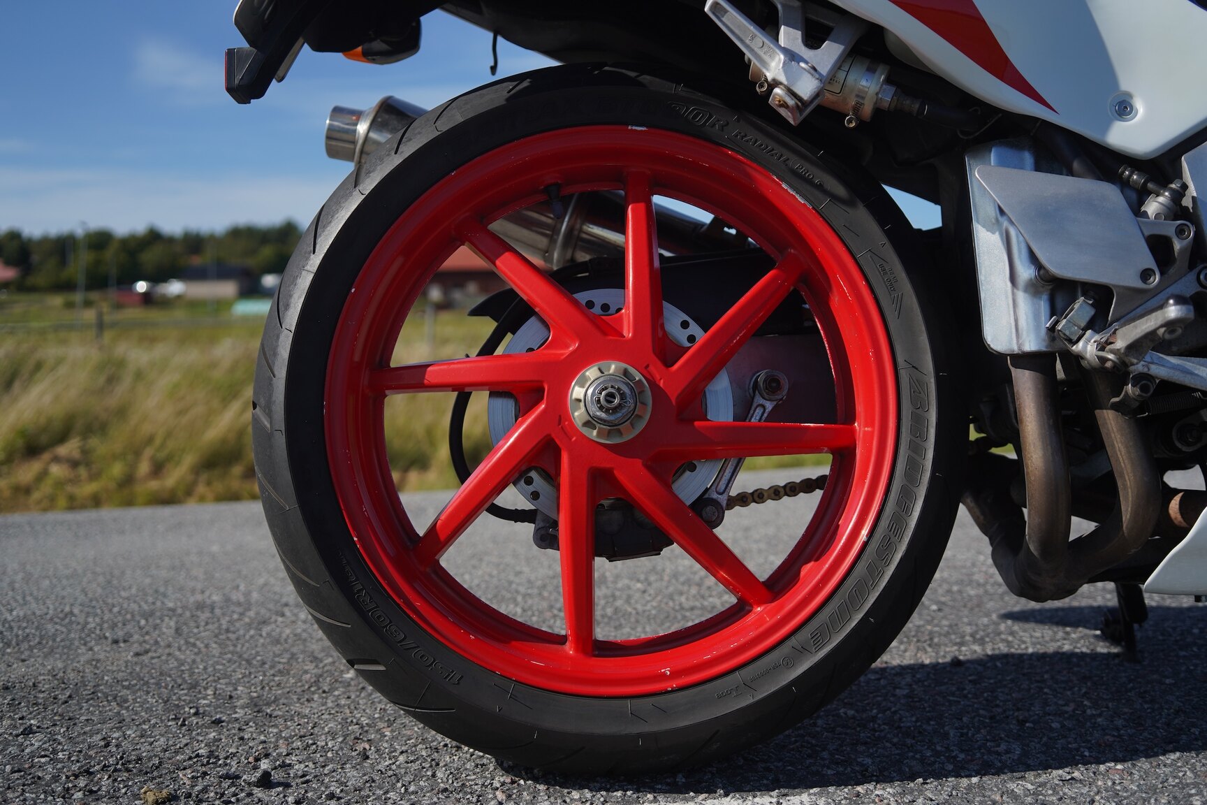 Exterior image of 1992 Honda VFR400R NC30