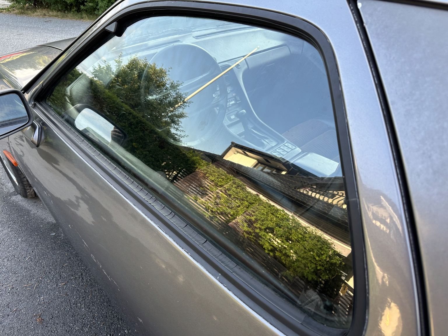 Aussenfoto 1985 Porsche 928 (37)