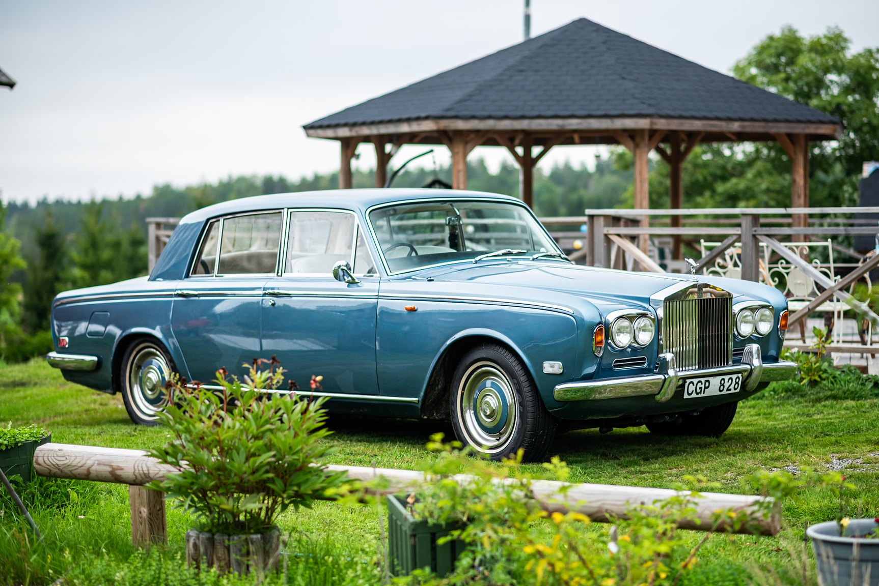 Exteriörbild på 1972 Rolls-Royce Silver Shadow