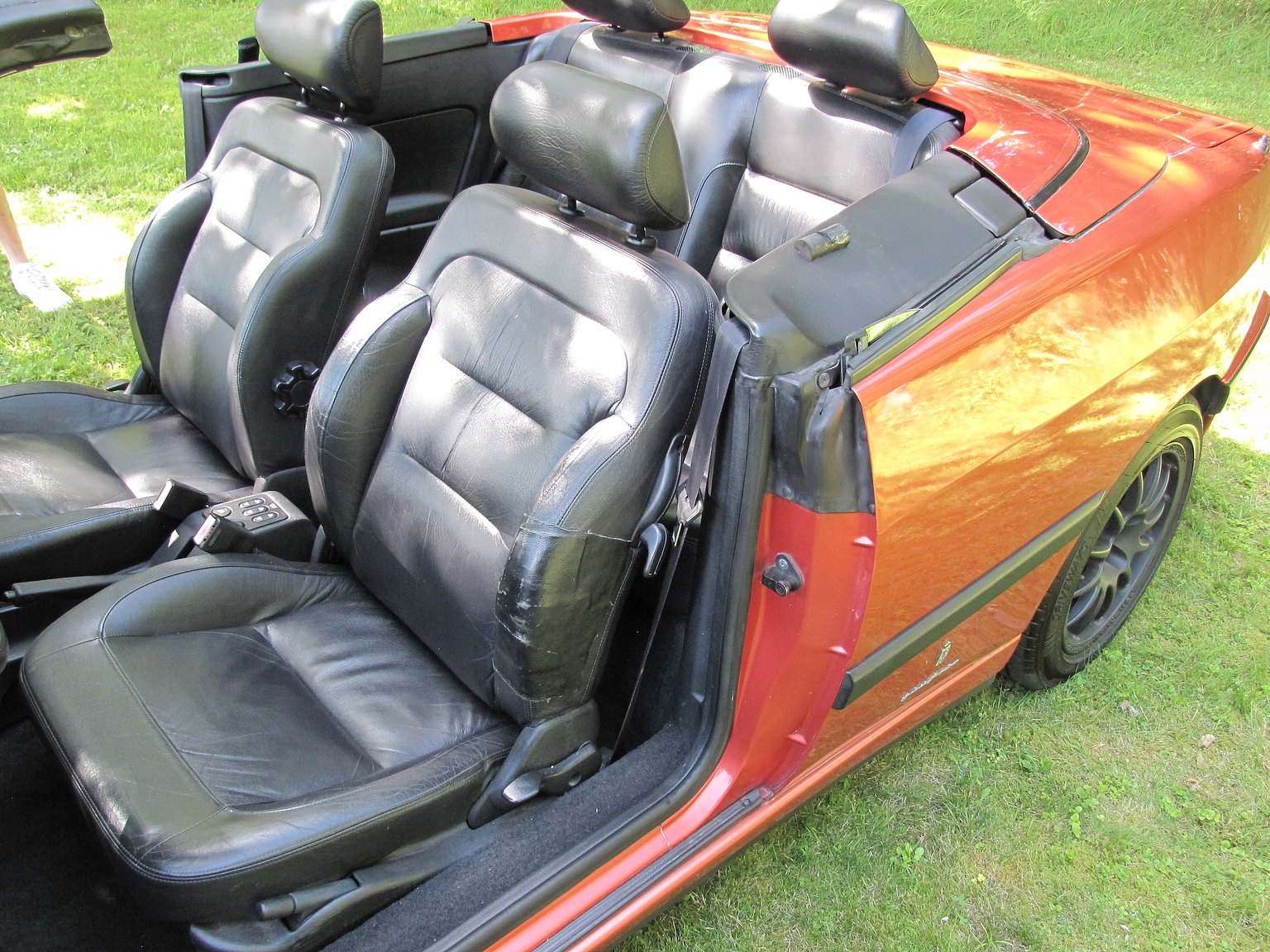 Interior image of 1999 Peugeot 306 Cabriolet 2.0 Manuell