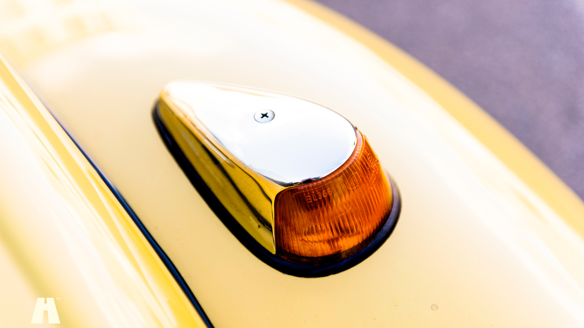 Exteriörbild på 1972 Volkswagen beetle cabriolet 1302 LS