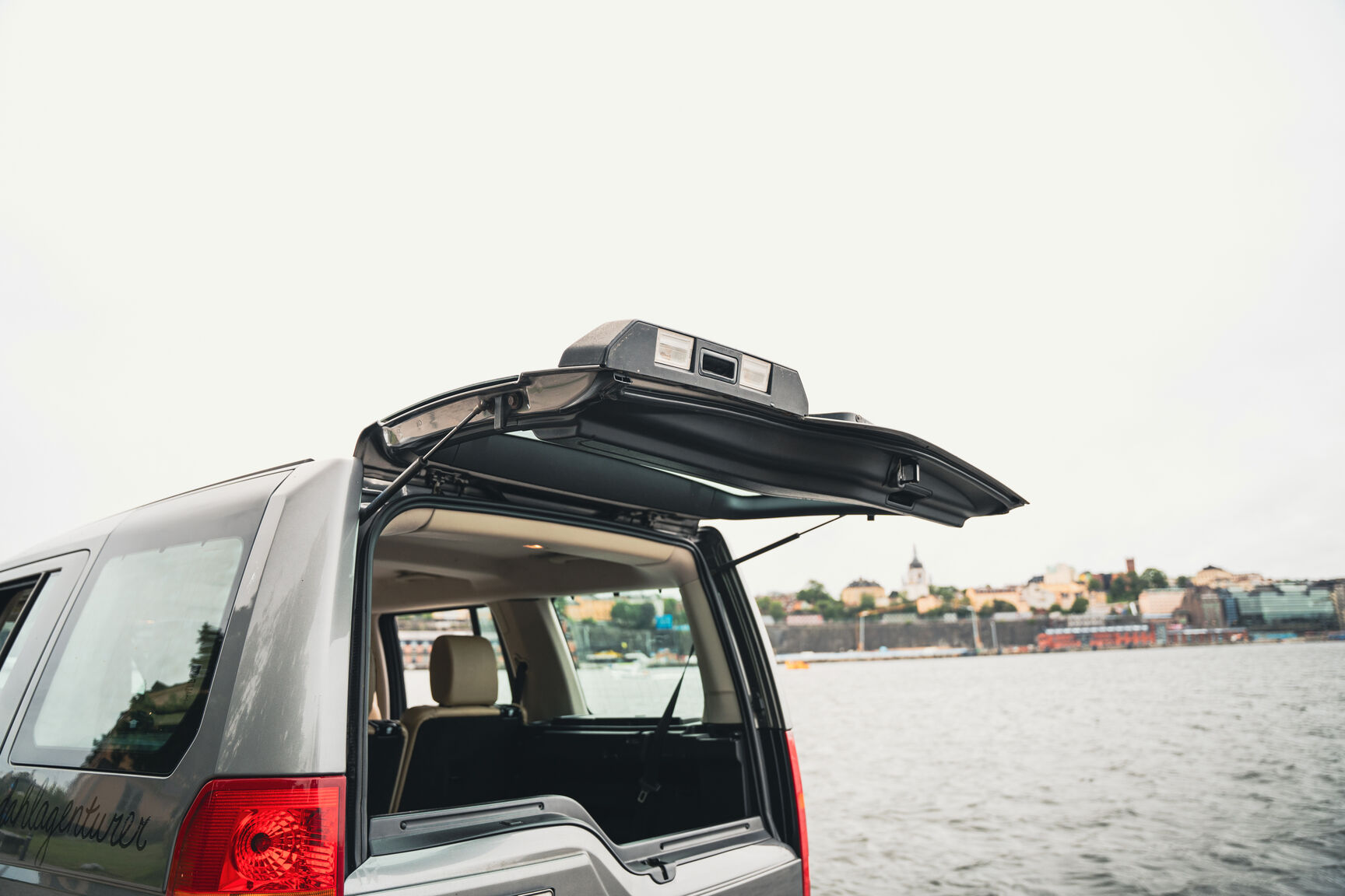 Interior image of 2008 Land Rover Discovery TDV6 SE (63)