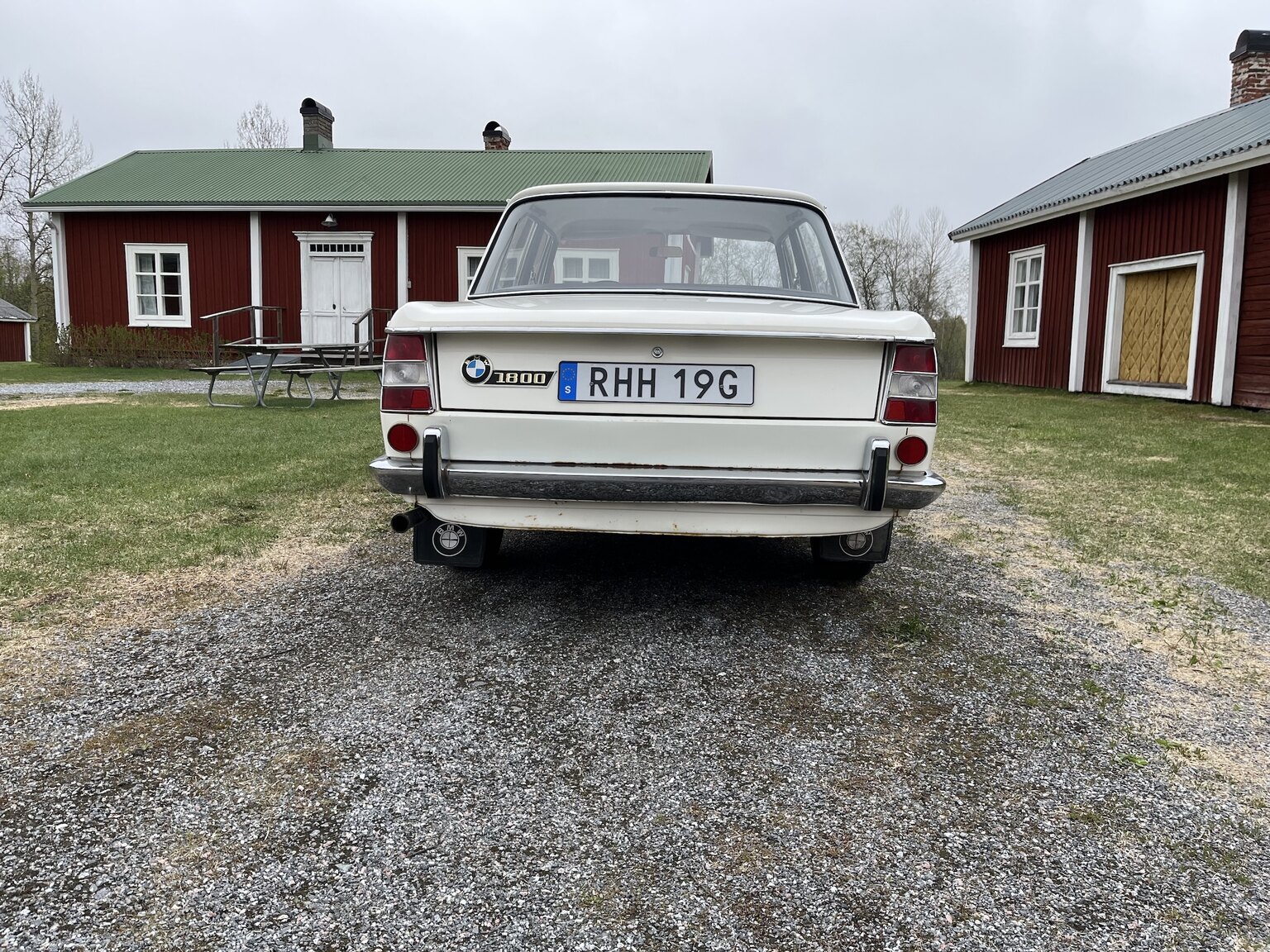 Exterior image of 1965 BMW 1800