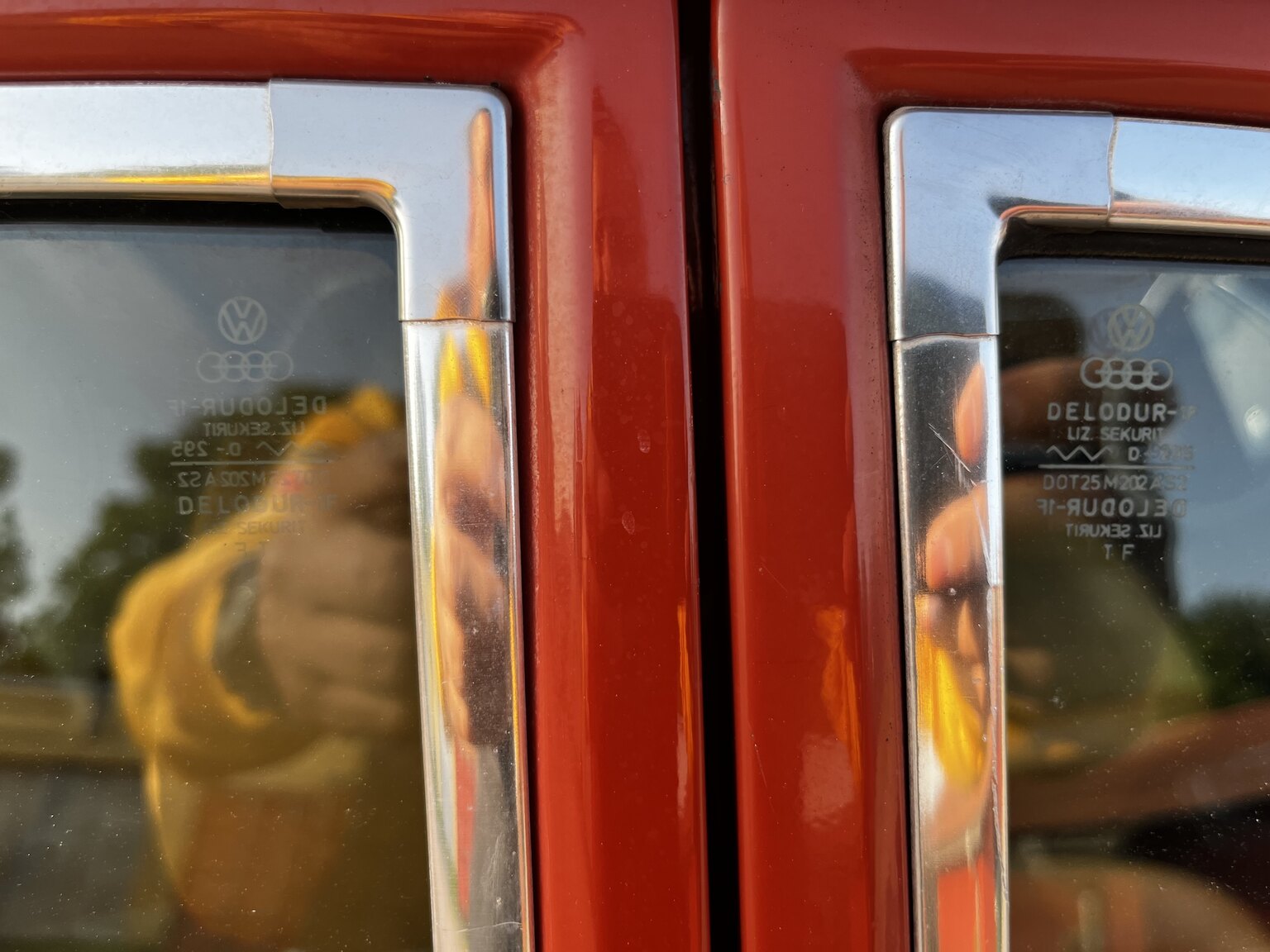 Exterior image of 1976 Audi 80 GL B1  (42)