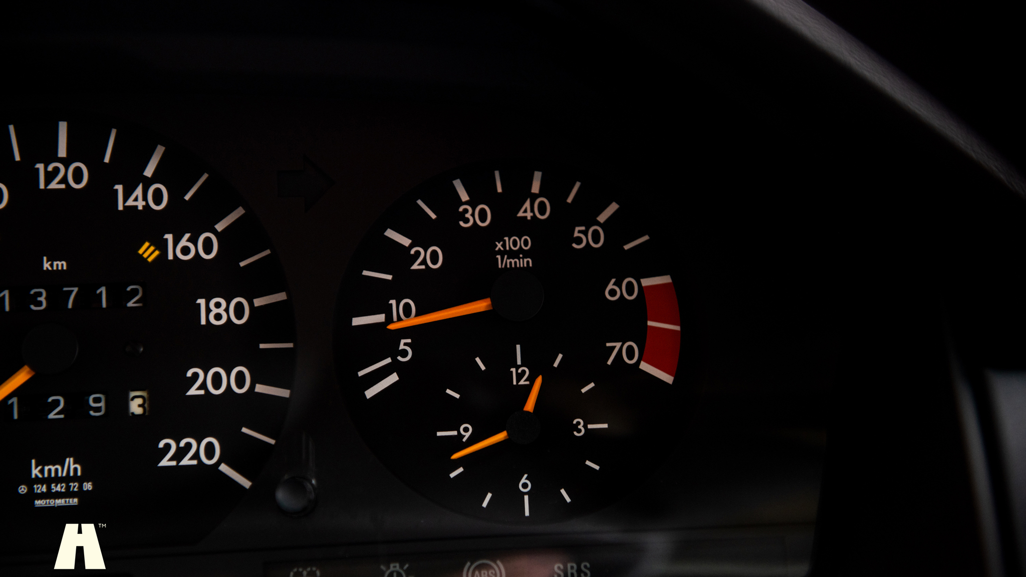 Interior image of 1992 Mercedes 230 CE