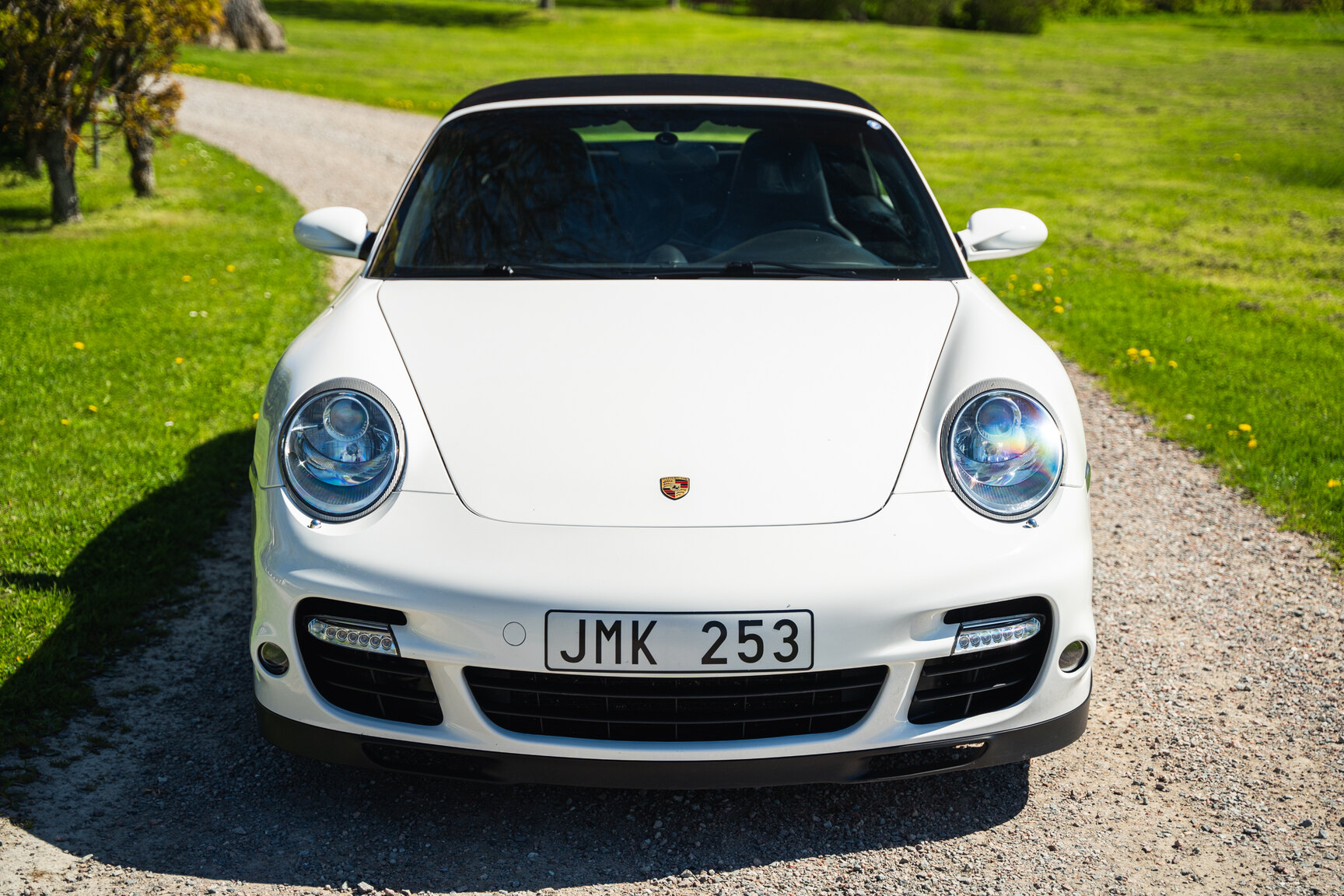 Exterior image of 2008 Porsche 911 Turbo Cabriolet (63)
