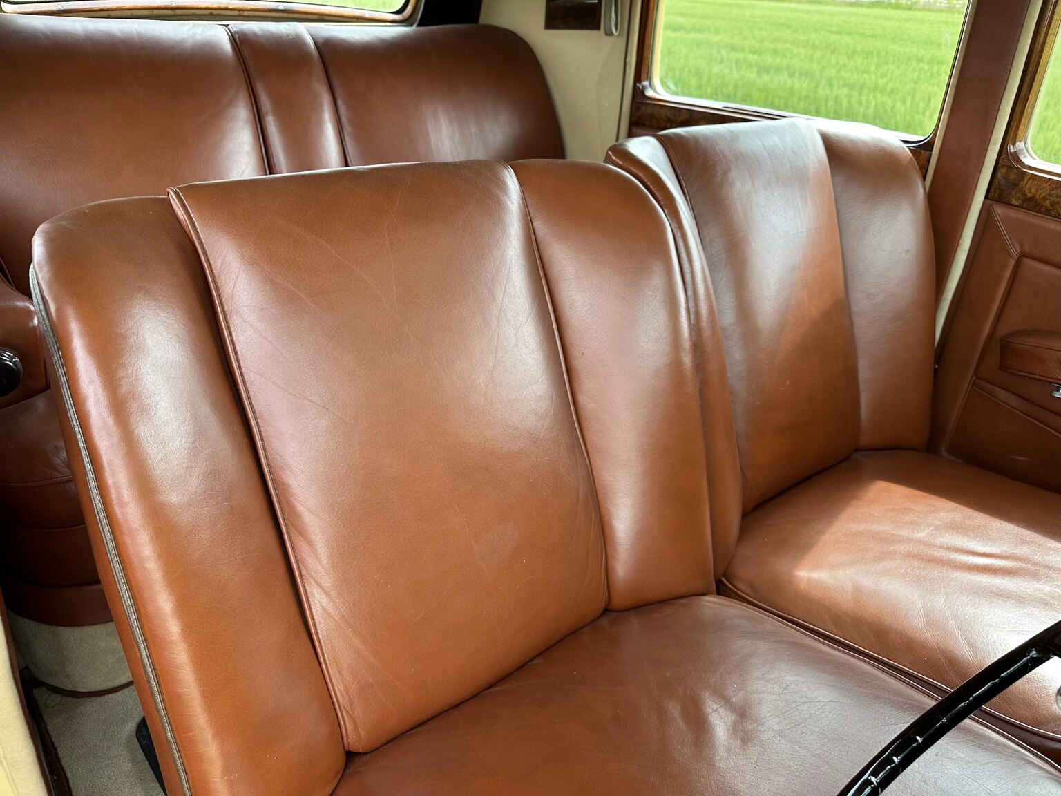 Interior image of 1947 Bentley Mark IV Sport Saloon