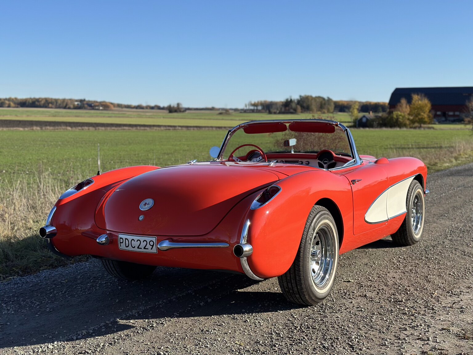 Exteriörbild på 1956 Chevrolet Corvette 