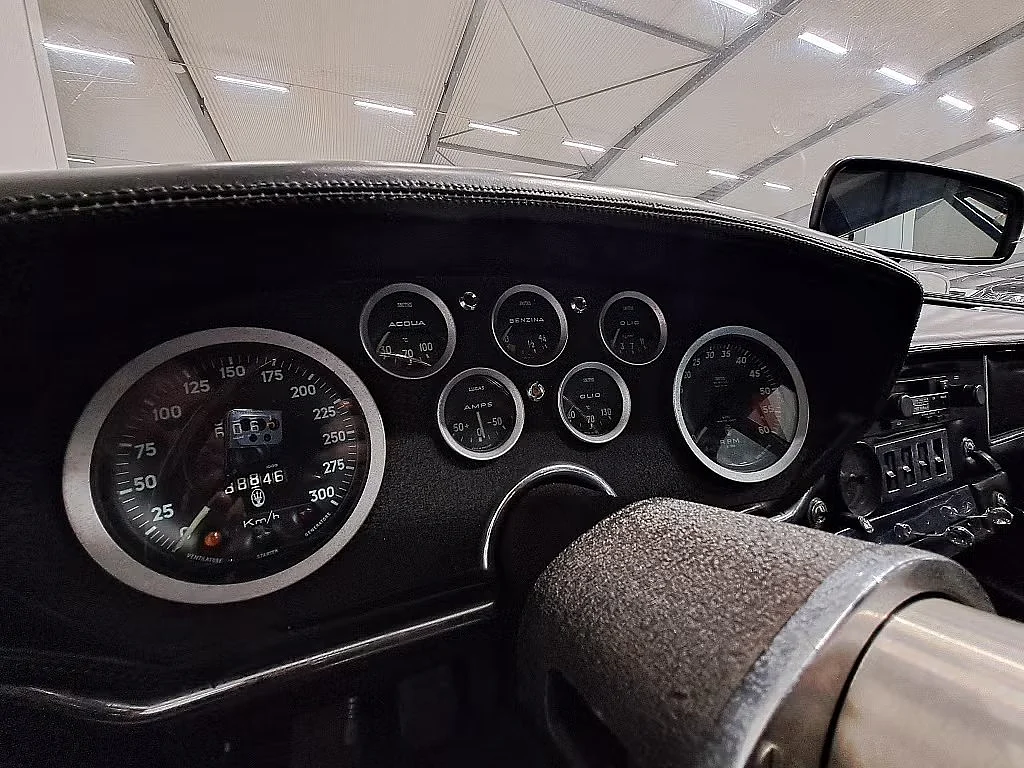 Interiörbild 1968 Maserati Mistral 4.0 Coupé by Frua (5)