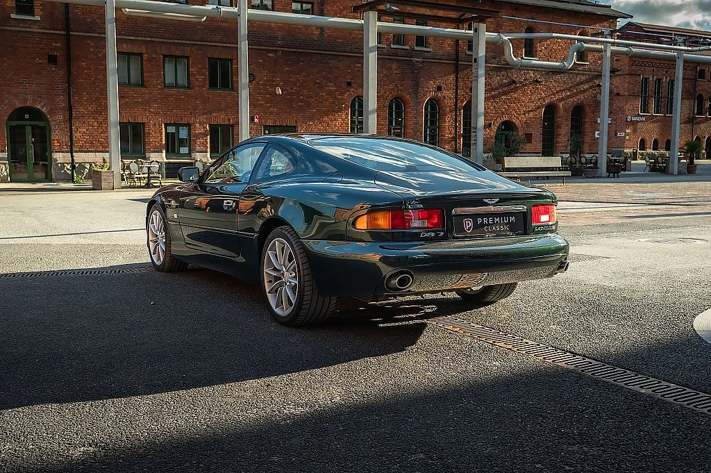 Bild von 2003 Aston Martin DB7 (9)