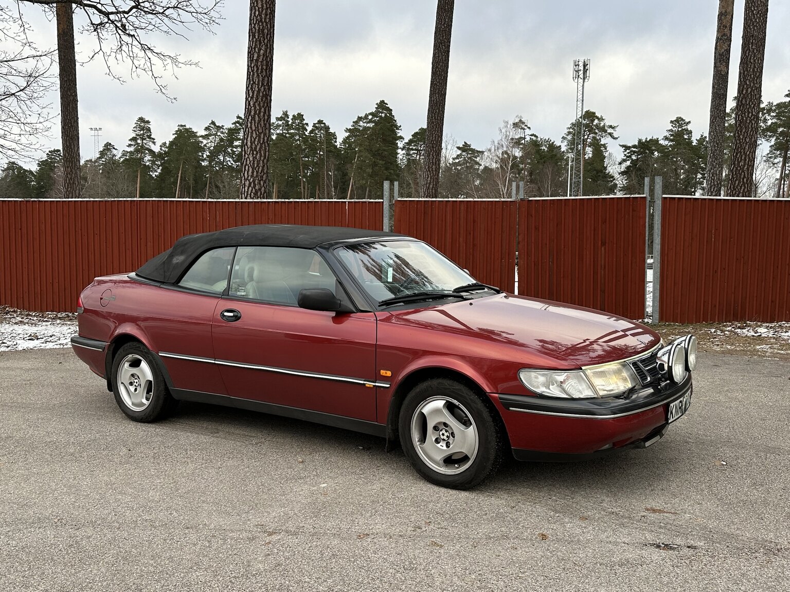 Exteriörbild på 1997 Saab 900 Cabriolet - En ägare
