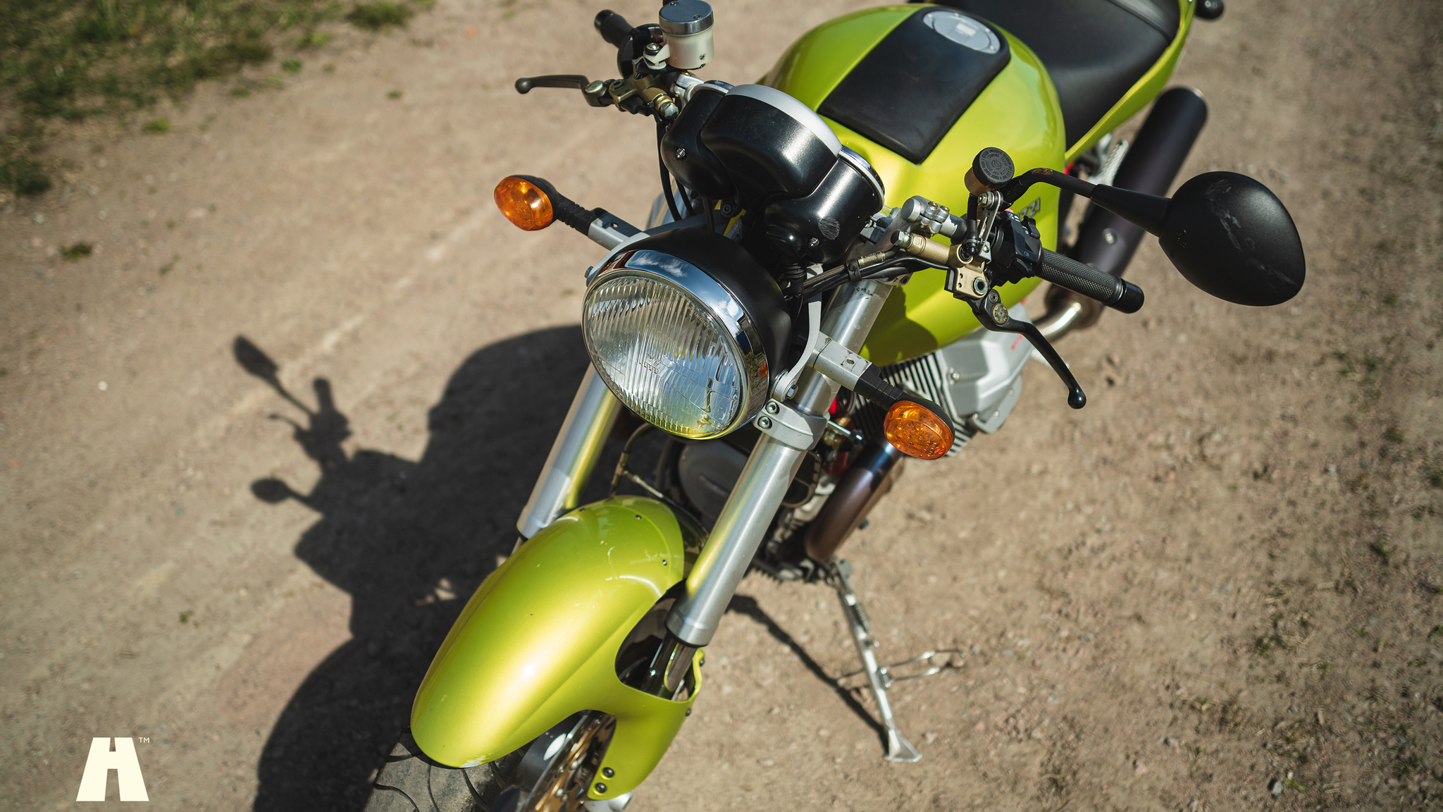 Exteriörbild på 2002 Moto Guzzi V11 Sport (14)