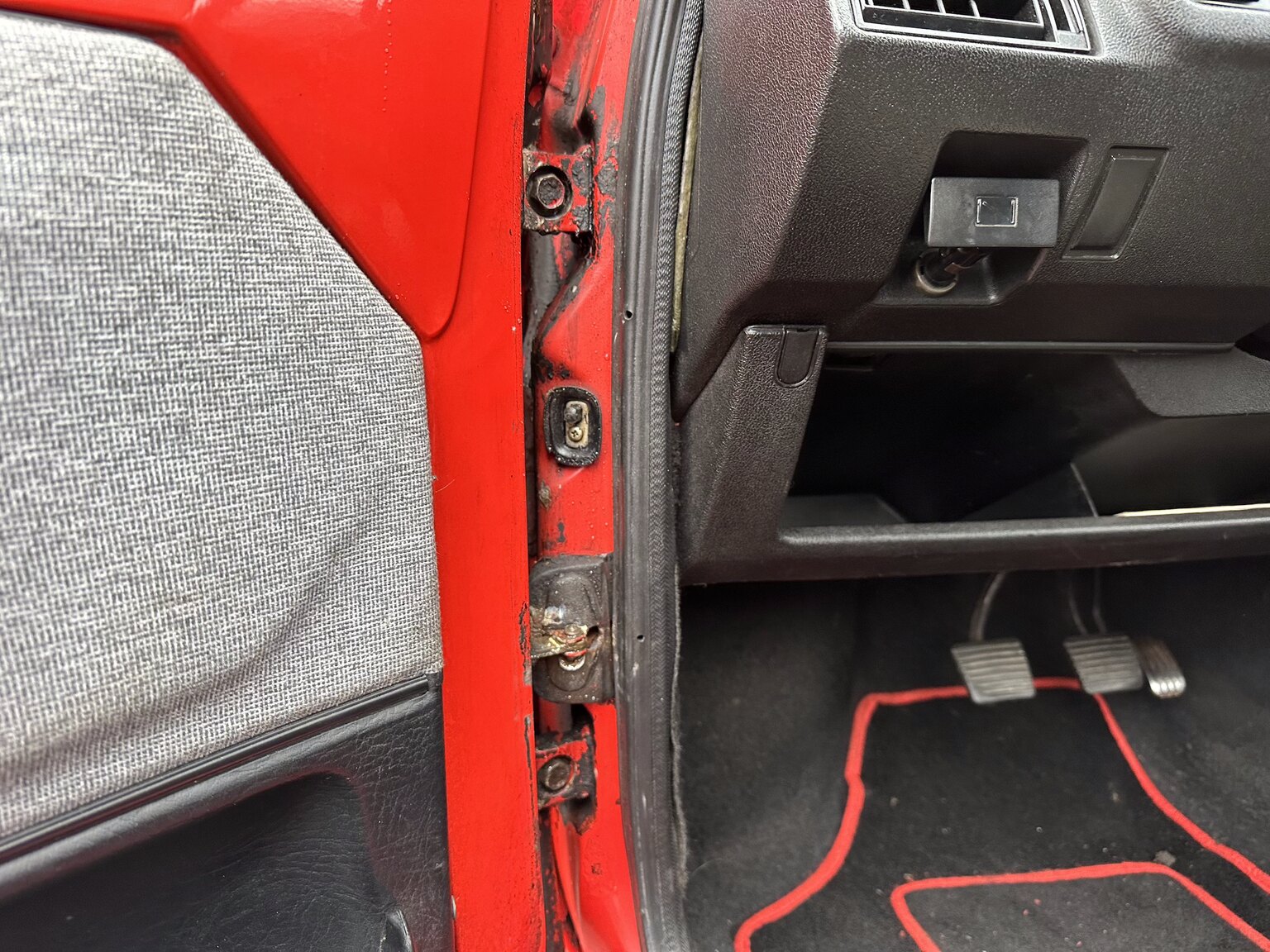 Innenraumfoto von 1983 Volkswagen Polo CL (4)