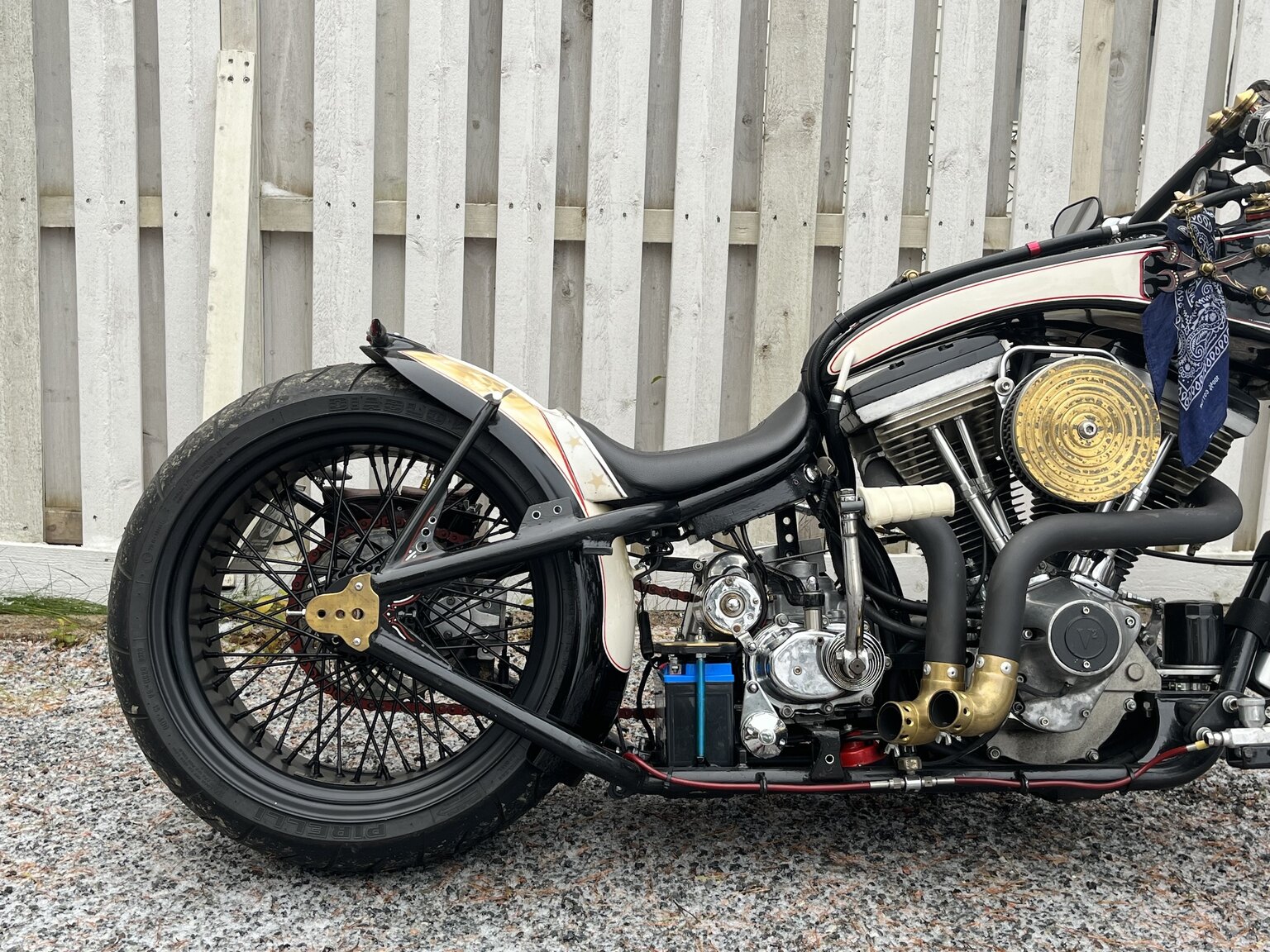 Exteriörbild på 2023 Harley-Davidson Soultrain Belle (13)